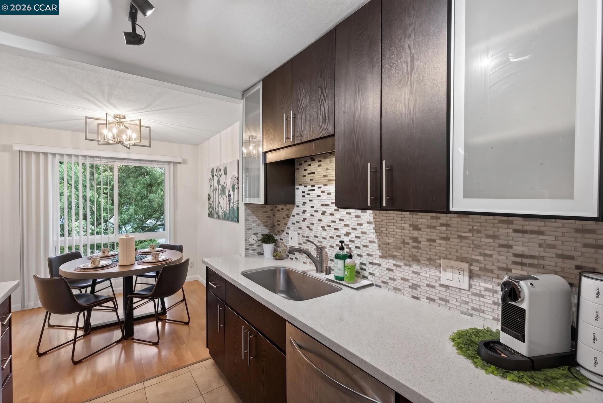 Photo #11: 41132937 Listing: Photo #11