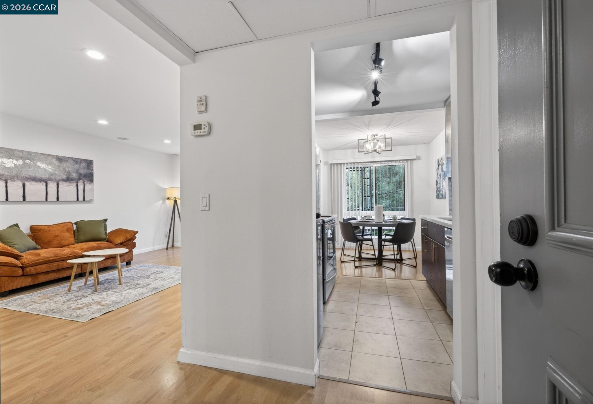 Photo #17: 41132937 Listing: Photo #17