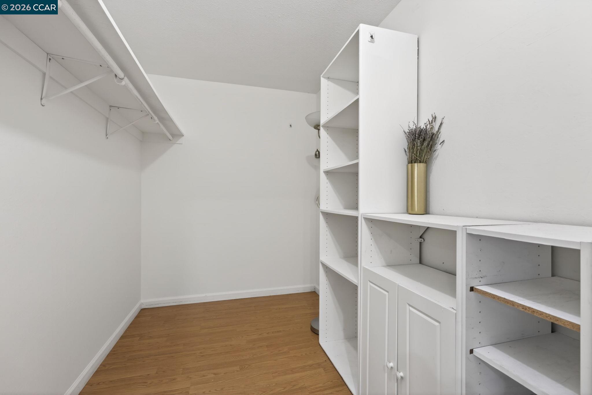 Photo #26: 41132937 Listing: Photo #26