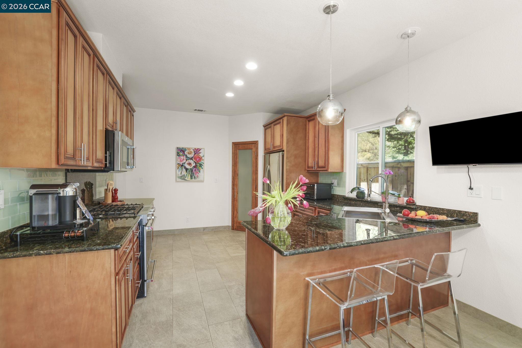 Photo #16: 41132946 Listing: Photo #16