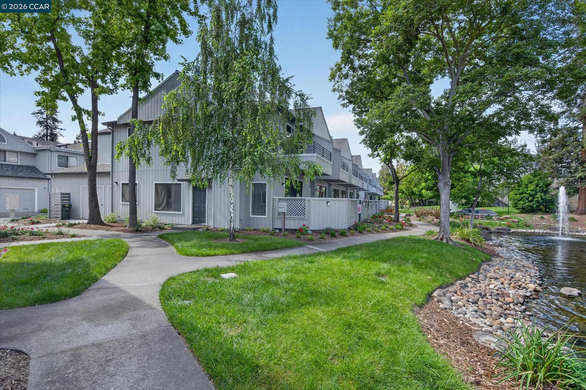 Photo #1: 41132951 Listing: Photo #1