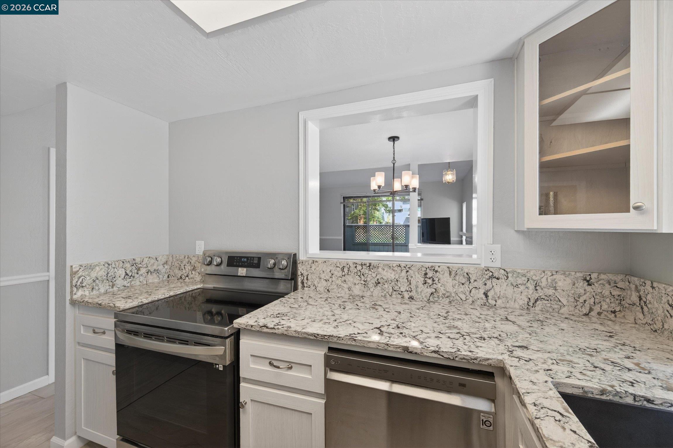 Photo #13: 41132951 Listing: Photo #13