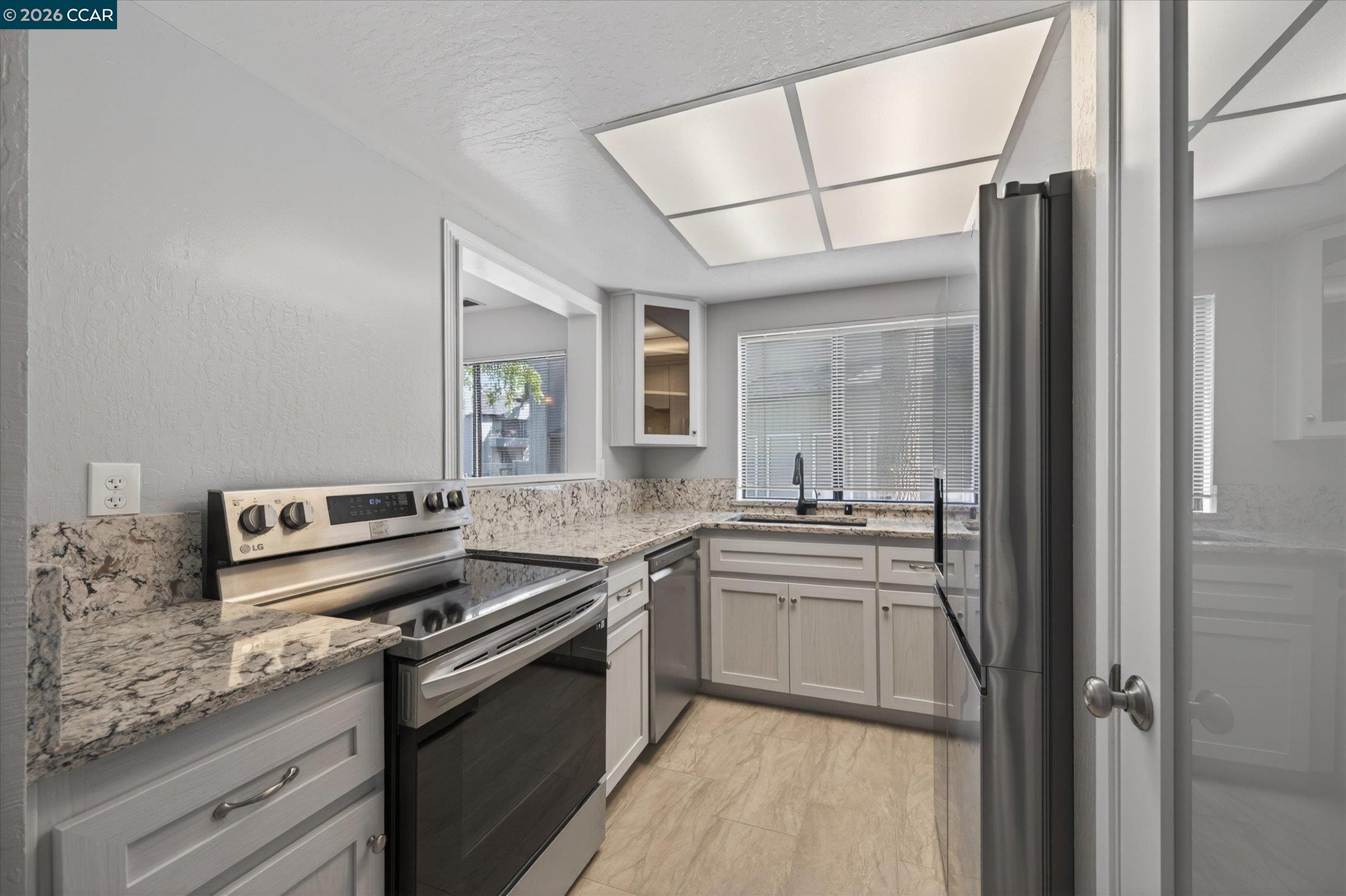 Photo #15: 41132951 Listing: Photo #15