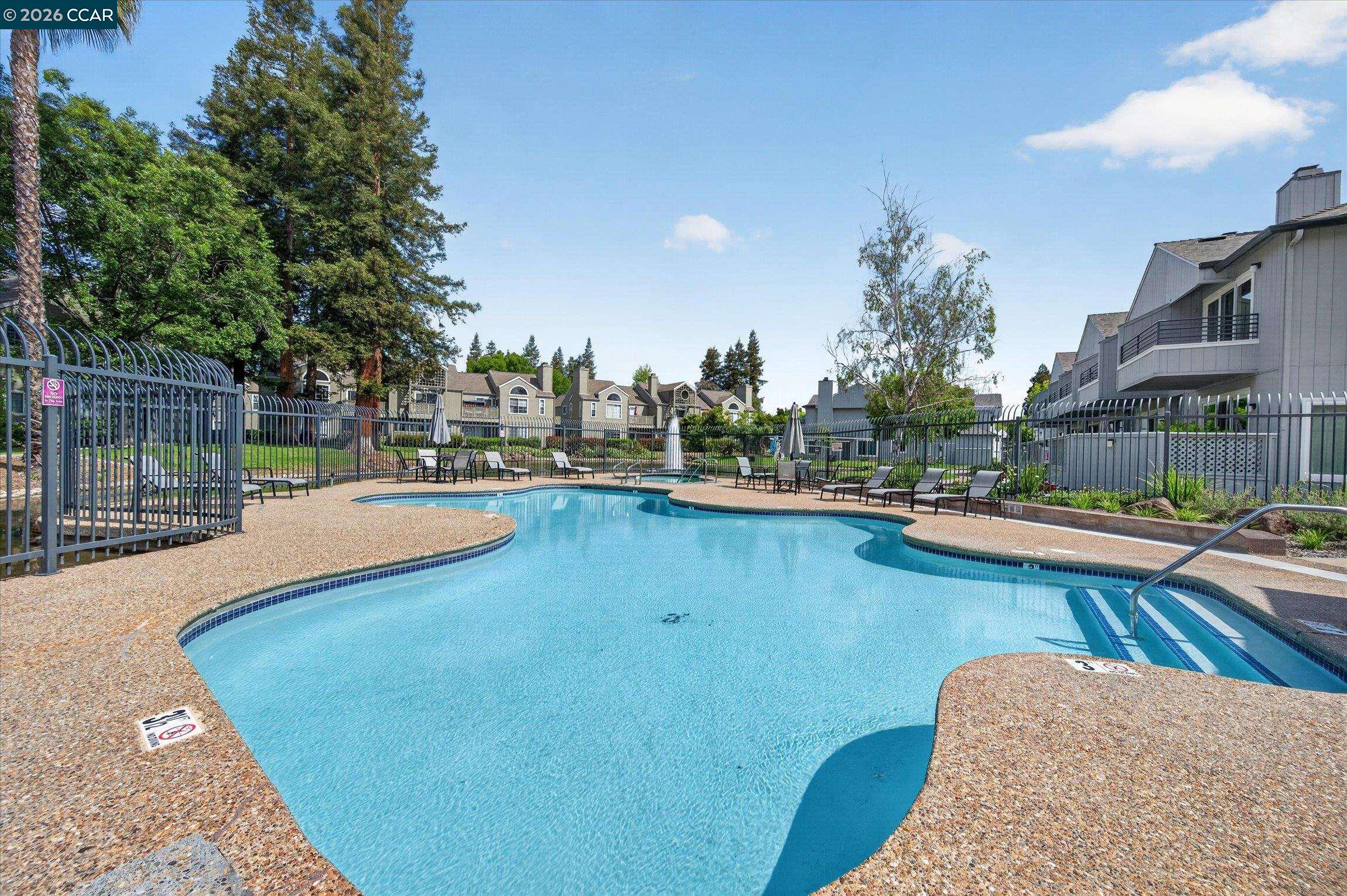 Photo #48: 41132951 Listing: Photo #48