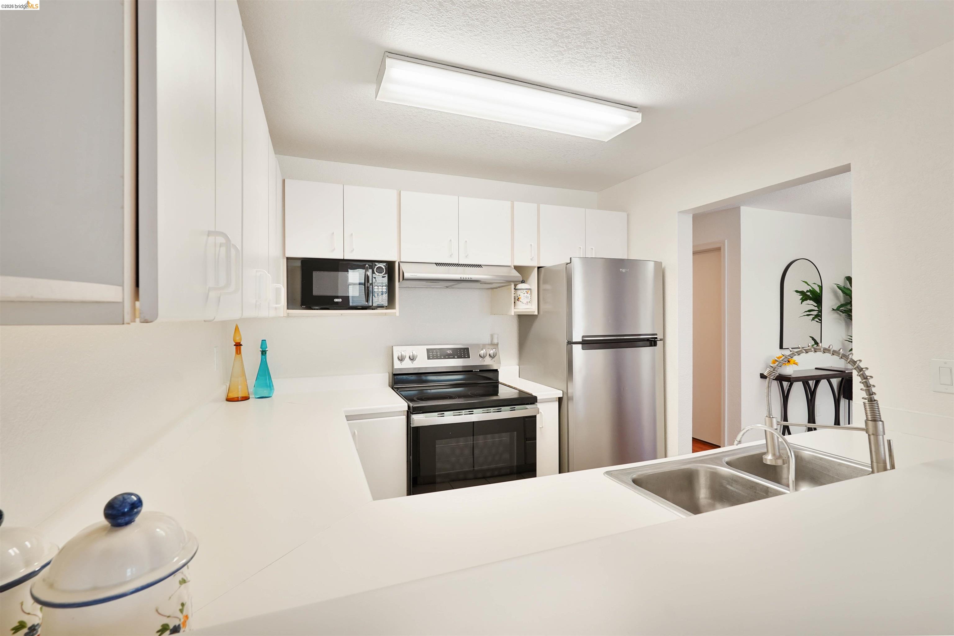 Photo #33: 41132957 Listing: Photo #33