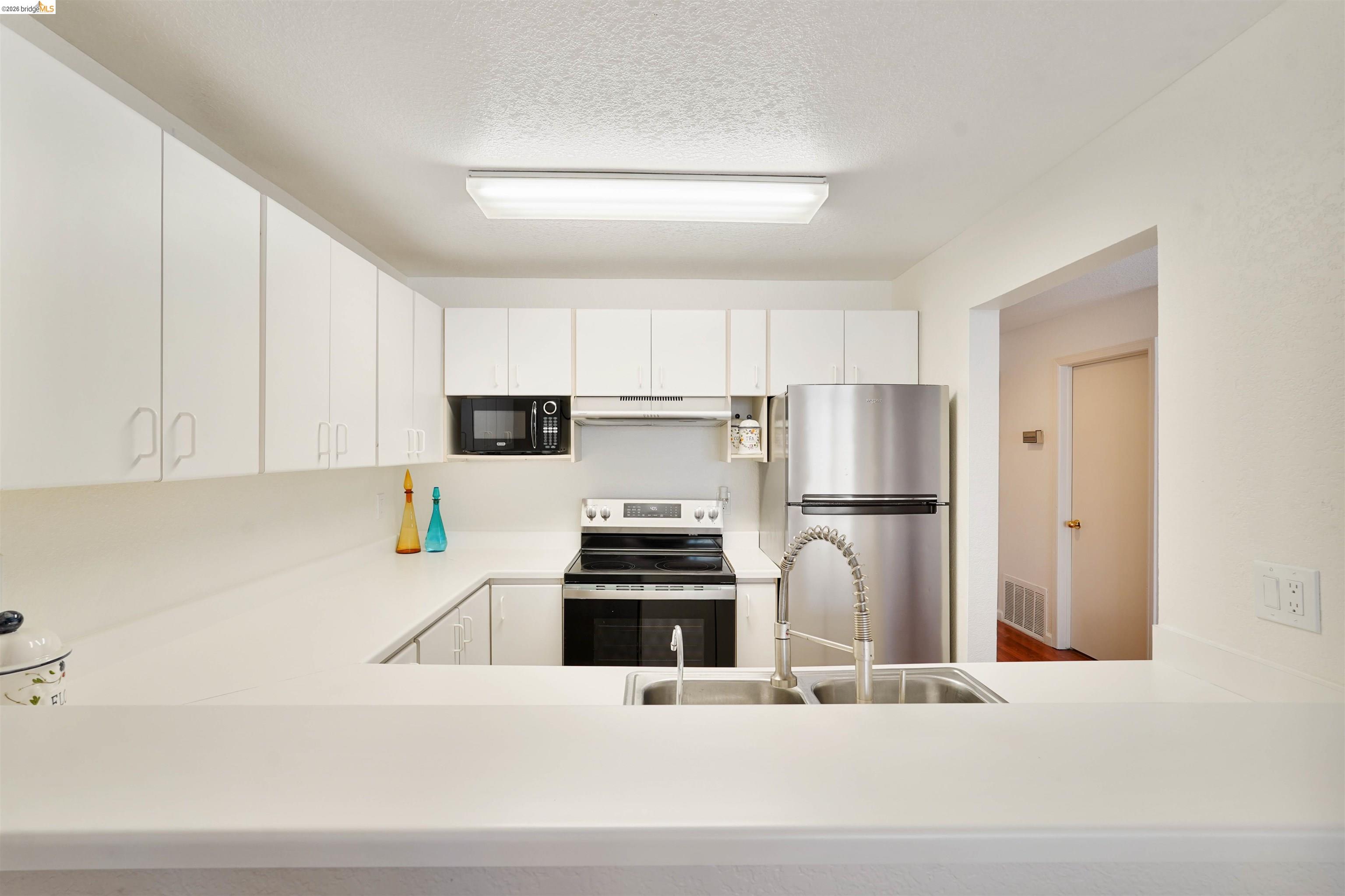 Photo #35: 41132957 Listing: Photo #35
