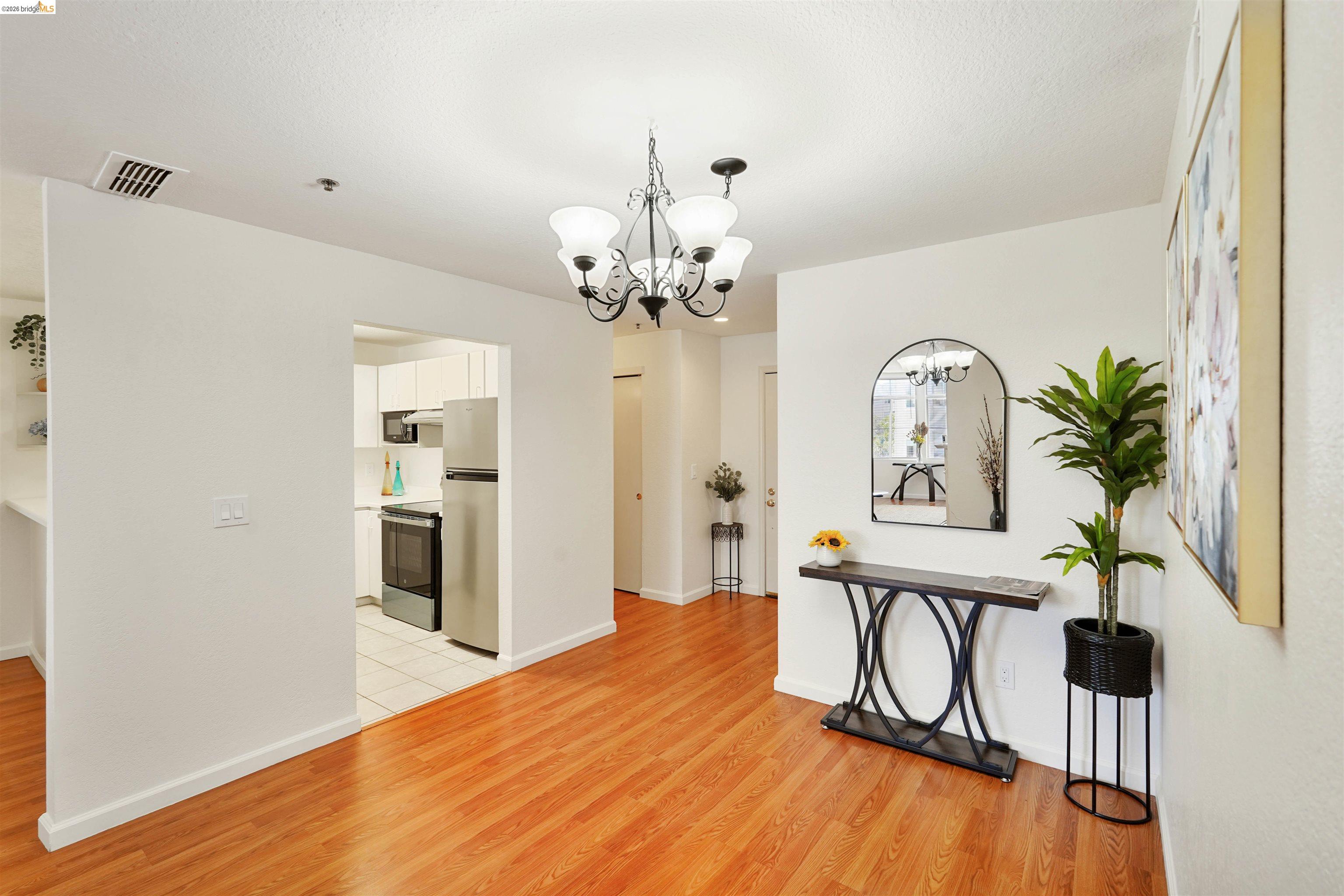 Photo #10: 41132957 Listing: Photo #10