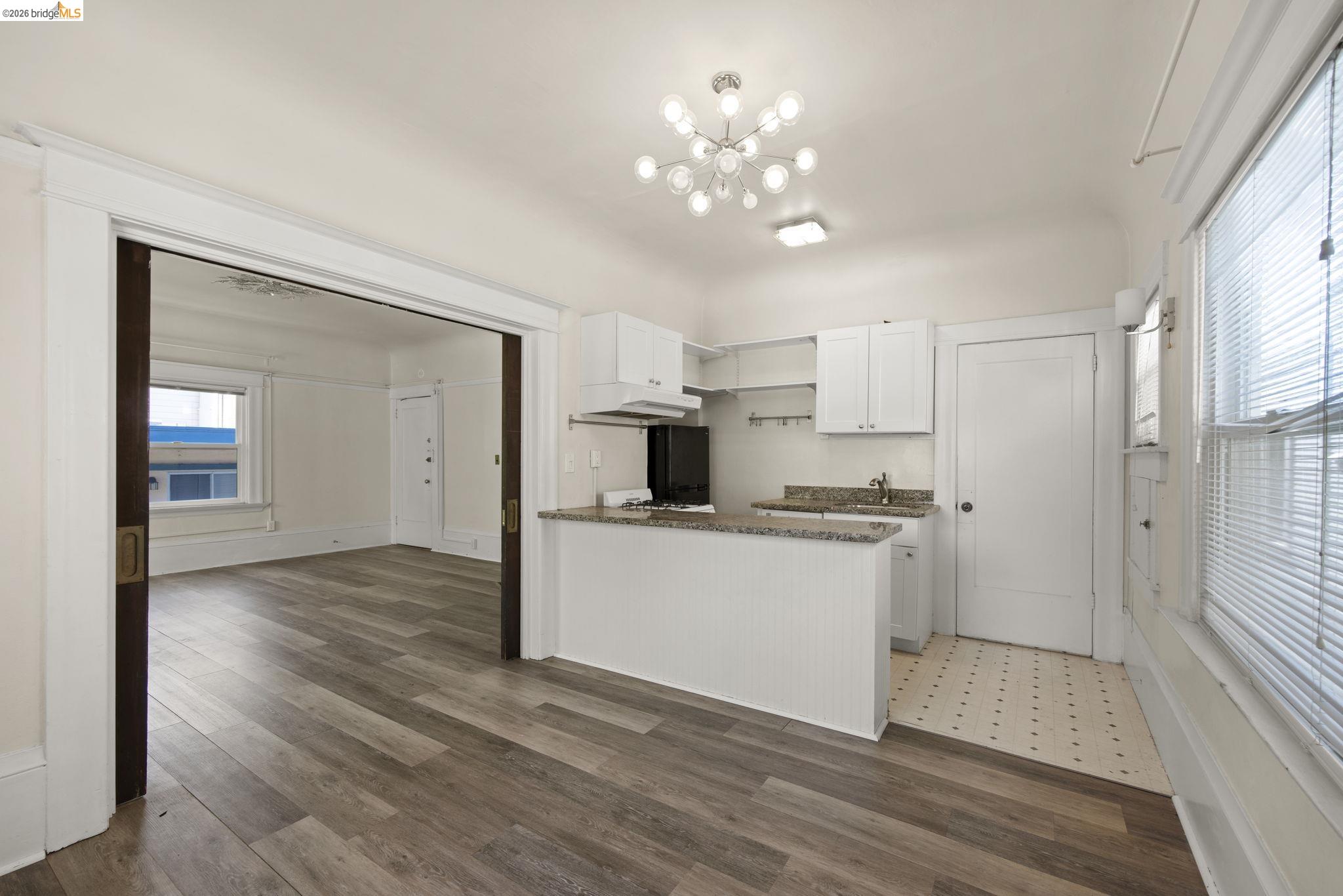 6437 Telegraph Ave, Oakland CA 94609 — photo 19