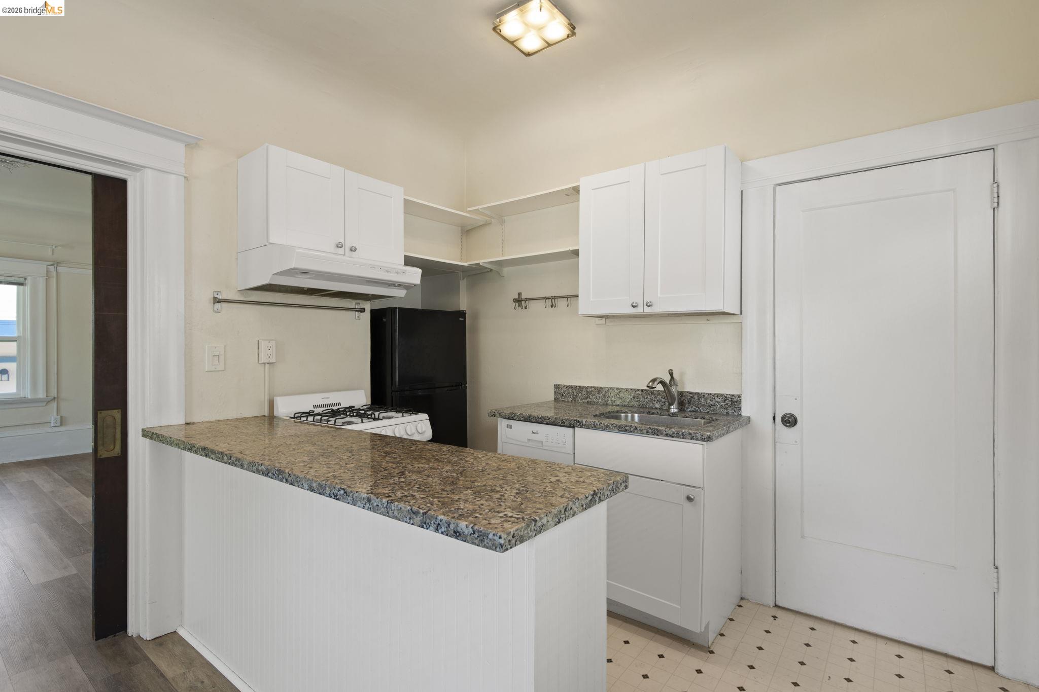 6437 Telegraph Ave, Oakland CA 94609 — photo 20