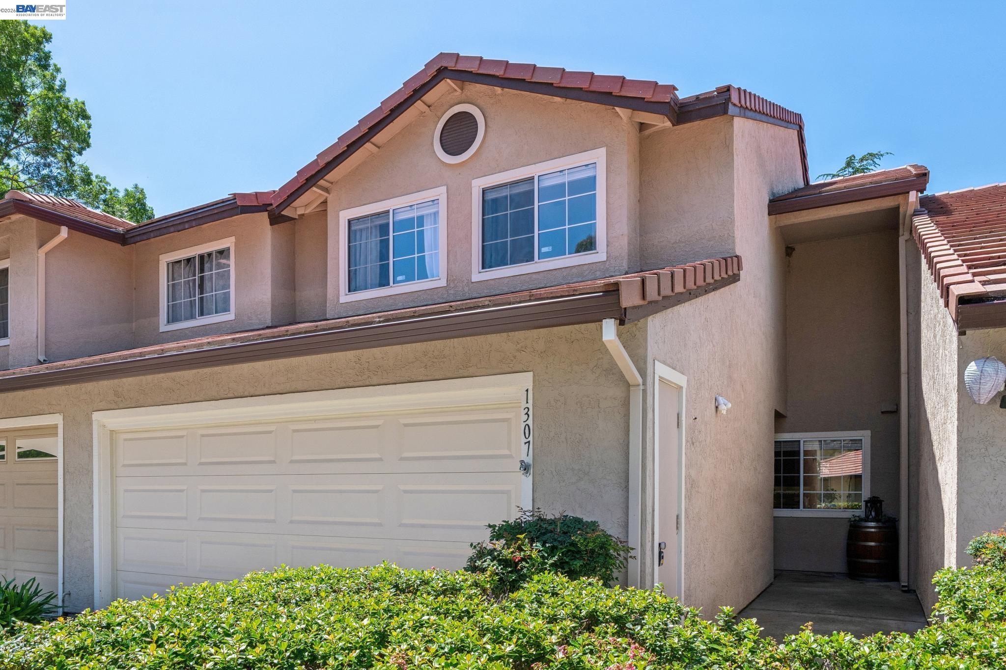 Photo #3: 41132964 Listing: Photo #3