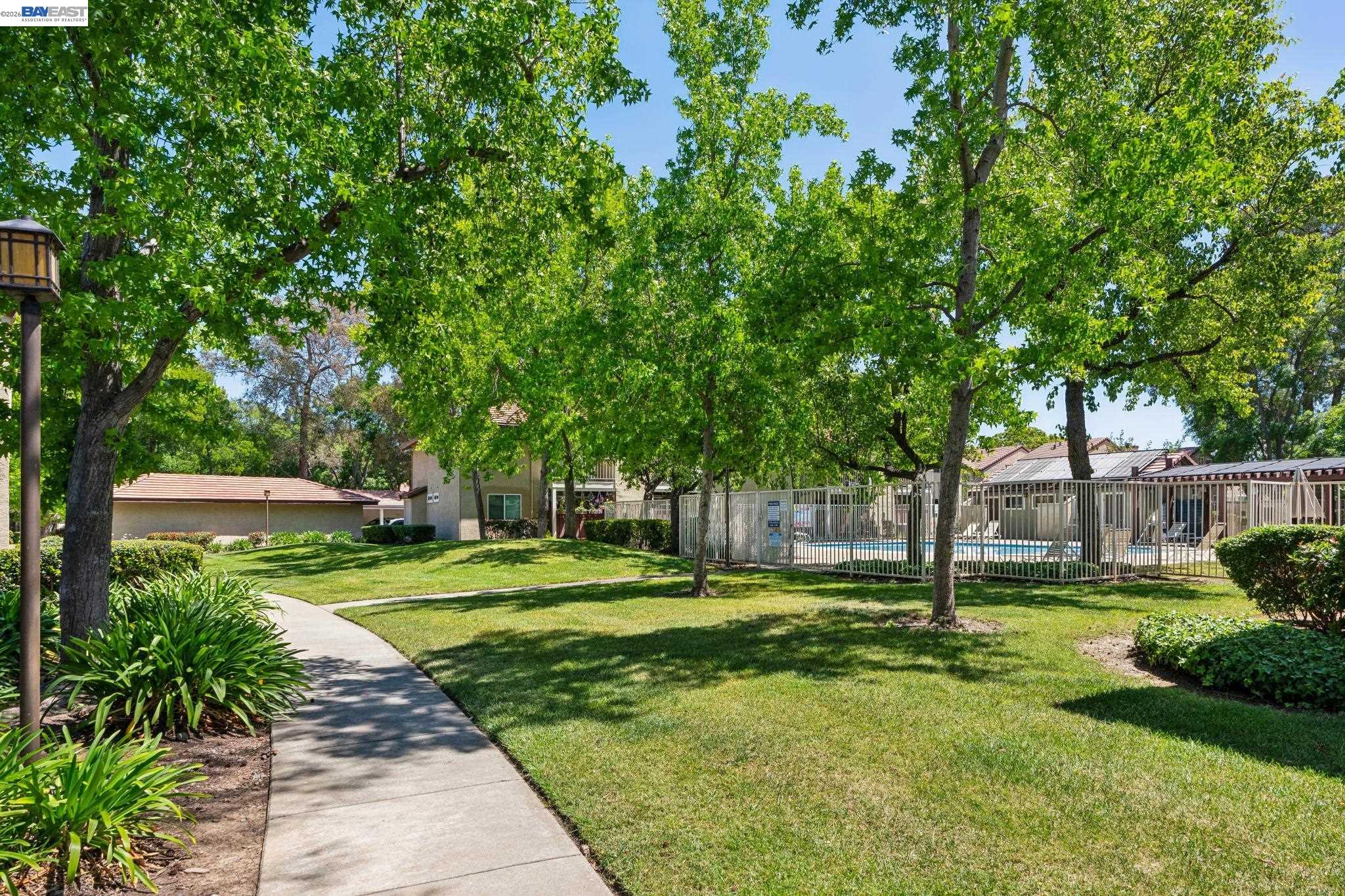 Photo #42: 41132964 Listing: Photo #42