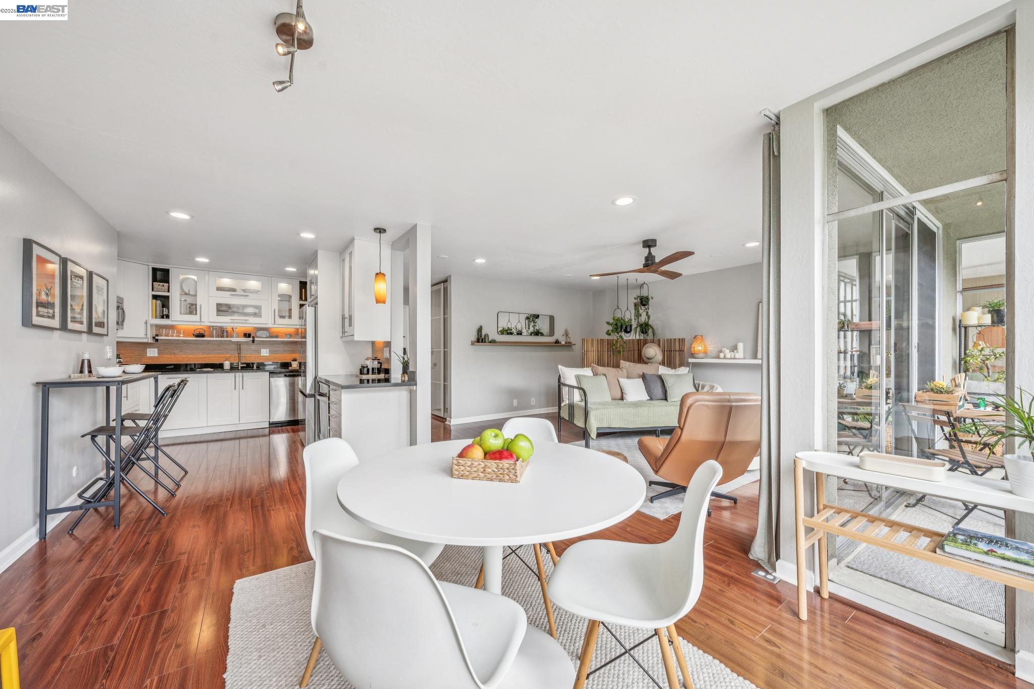 Photo #12: 41132965 Listing: Photo #12