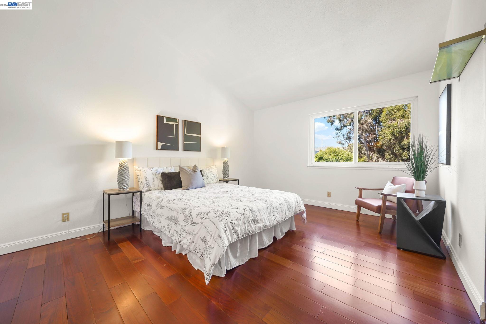 Photo #17: 41132981 Listing: Photo #17