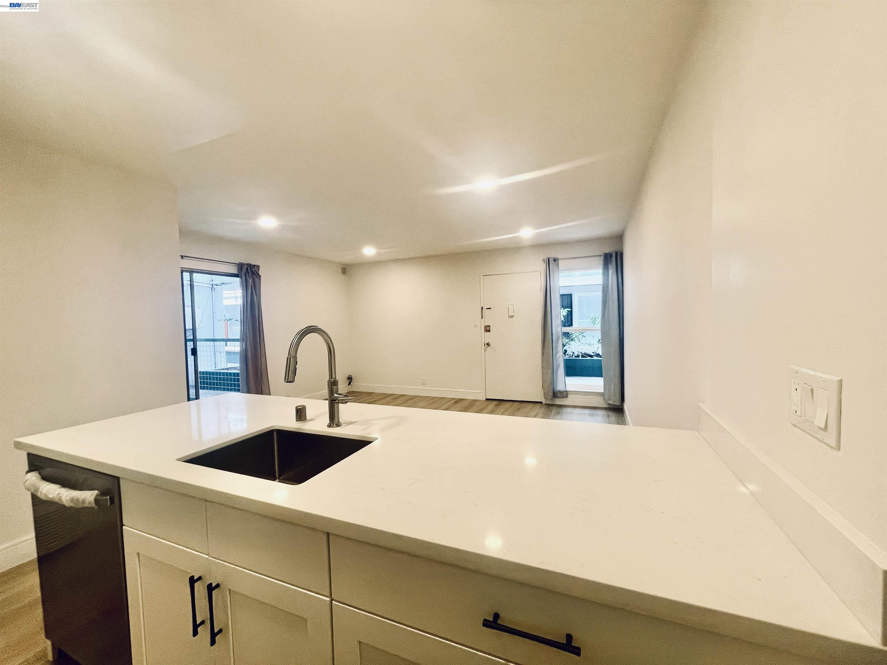 1428 MADISON ST #104, Oakland CA 94612 — photo 5