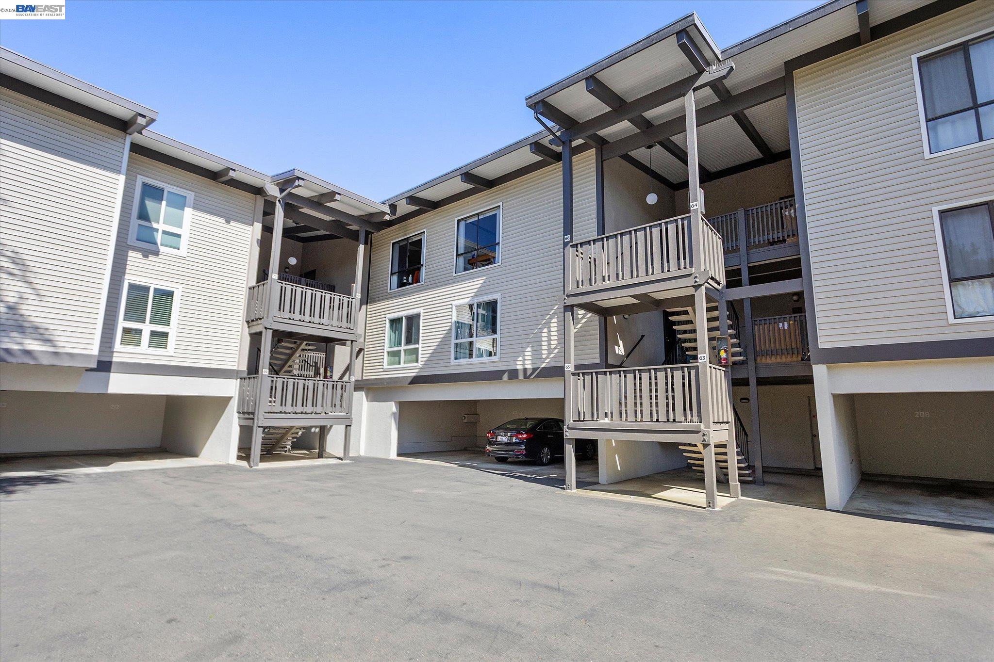 Photo #2: 41133005 Listing: Photo #2