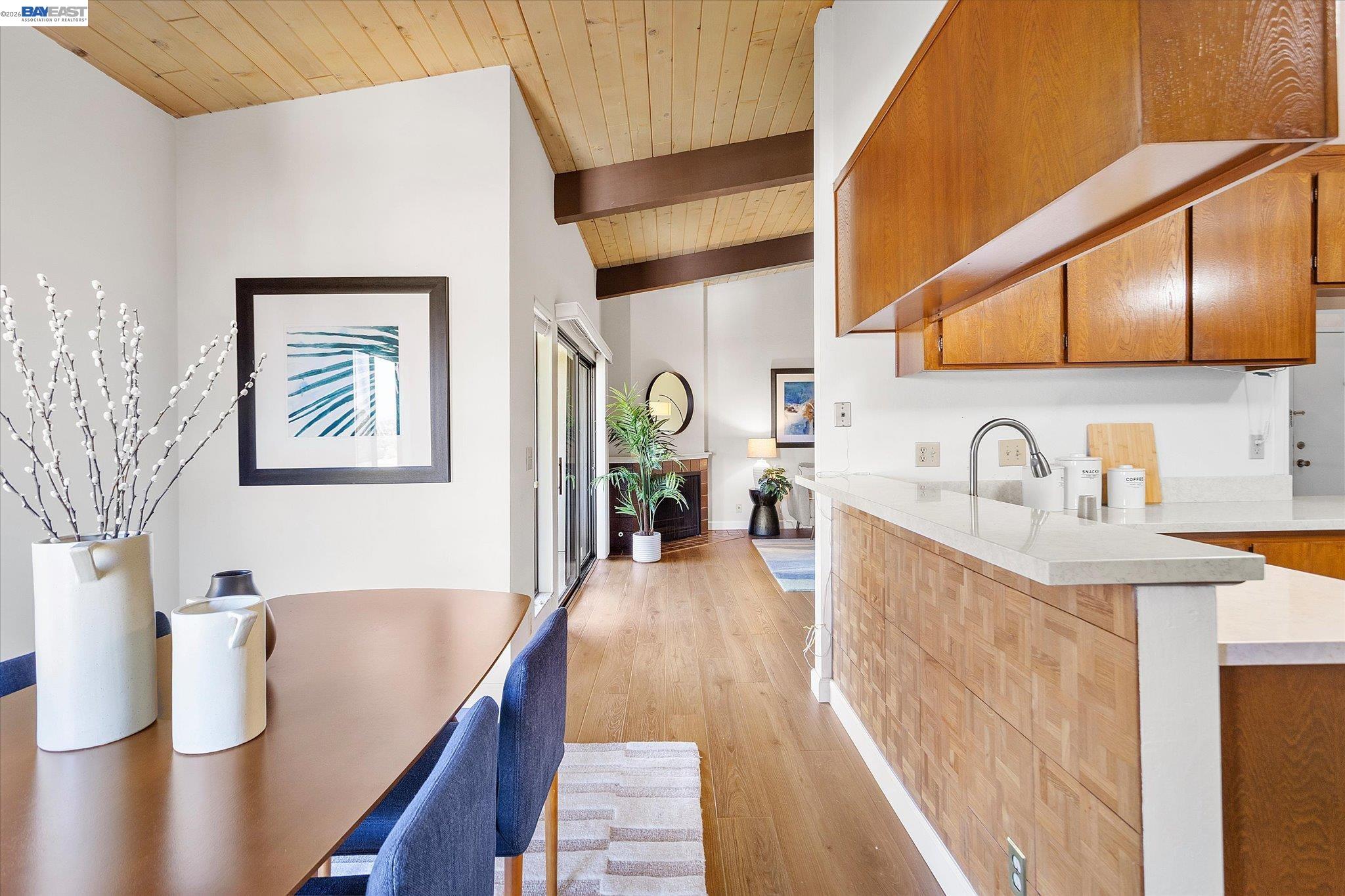 Photo #12: 41133005 Listing: Photo #12
