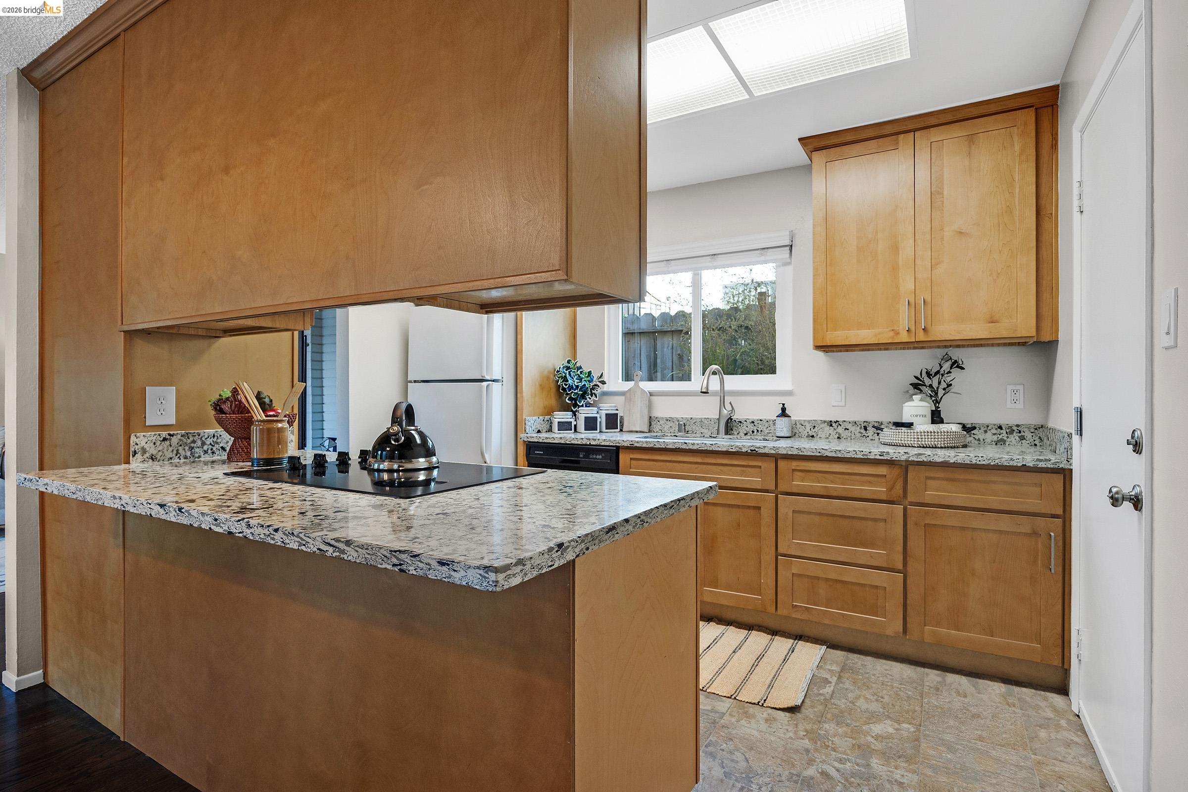 970 Kittery Way, Pinole, CA, 94564