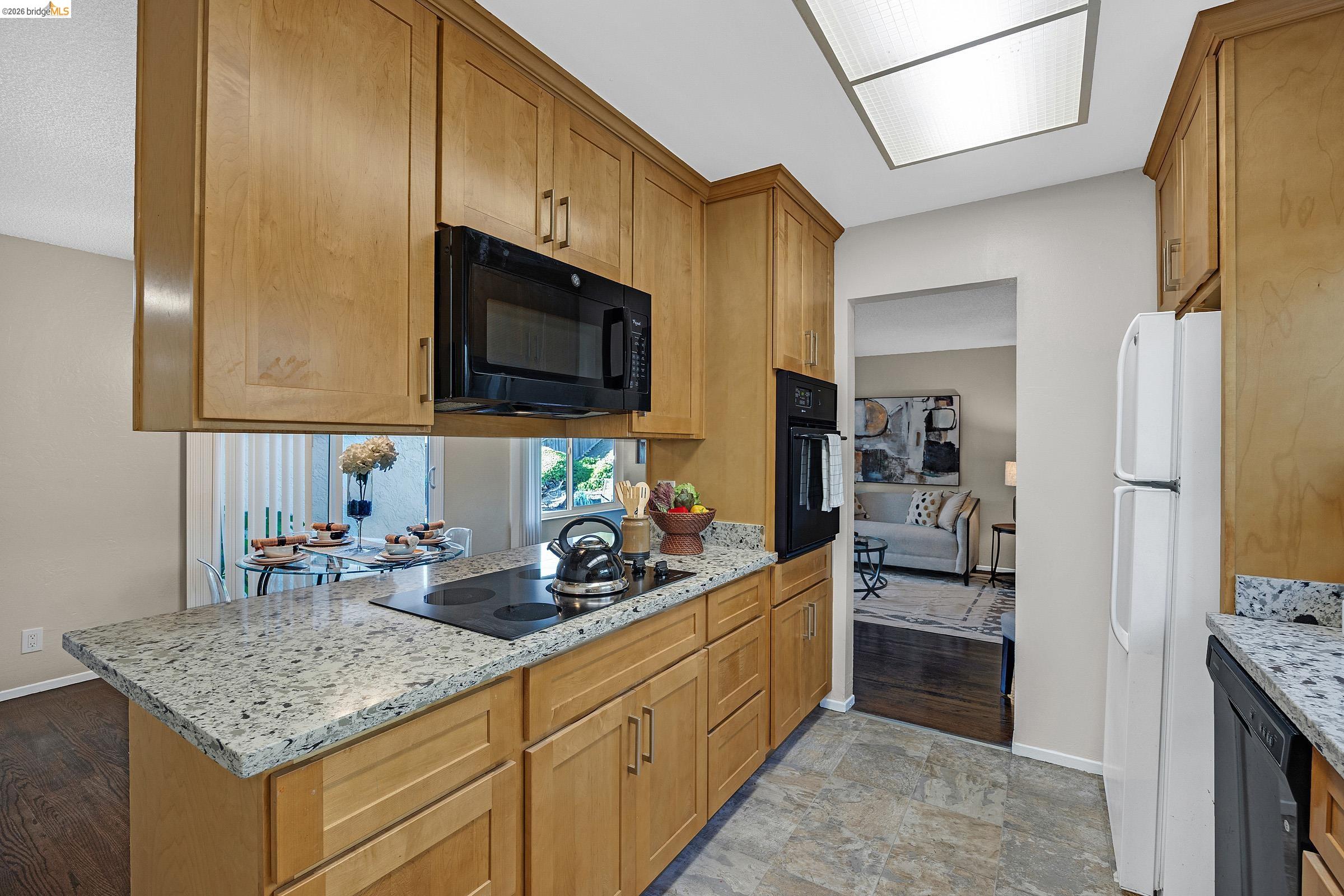 970 Kittery Way, Pinole, CA, 94564