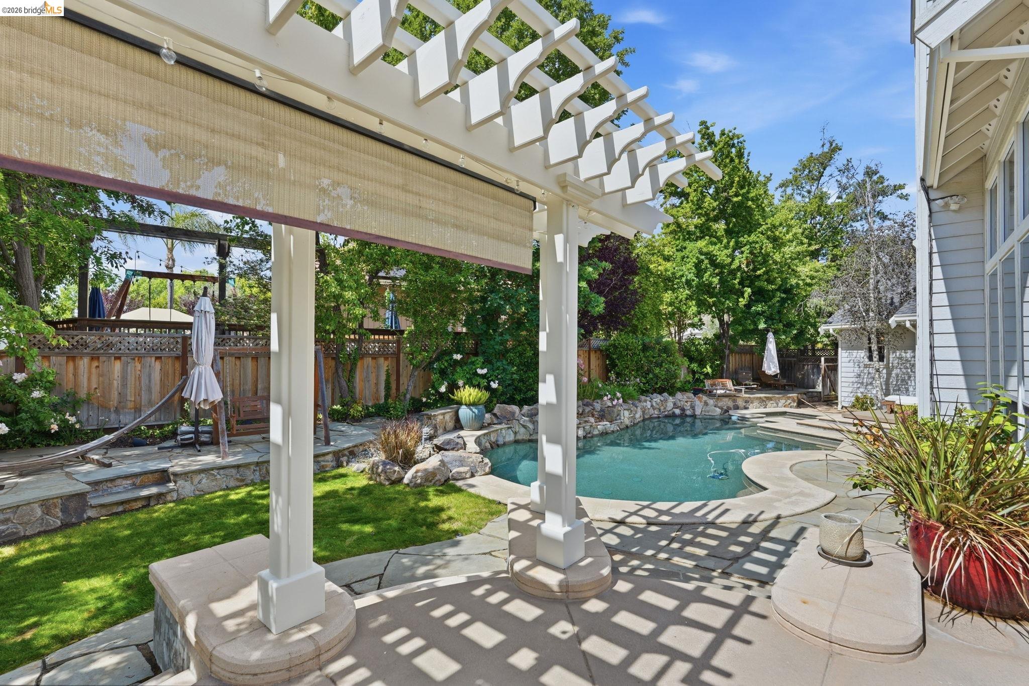 471 Silver Hollow Dr, Walnut Creek CA 94598 — photo 10