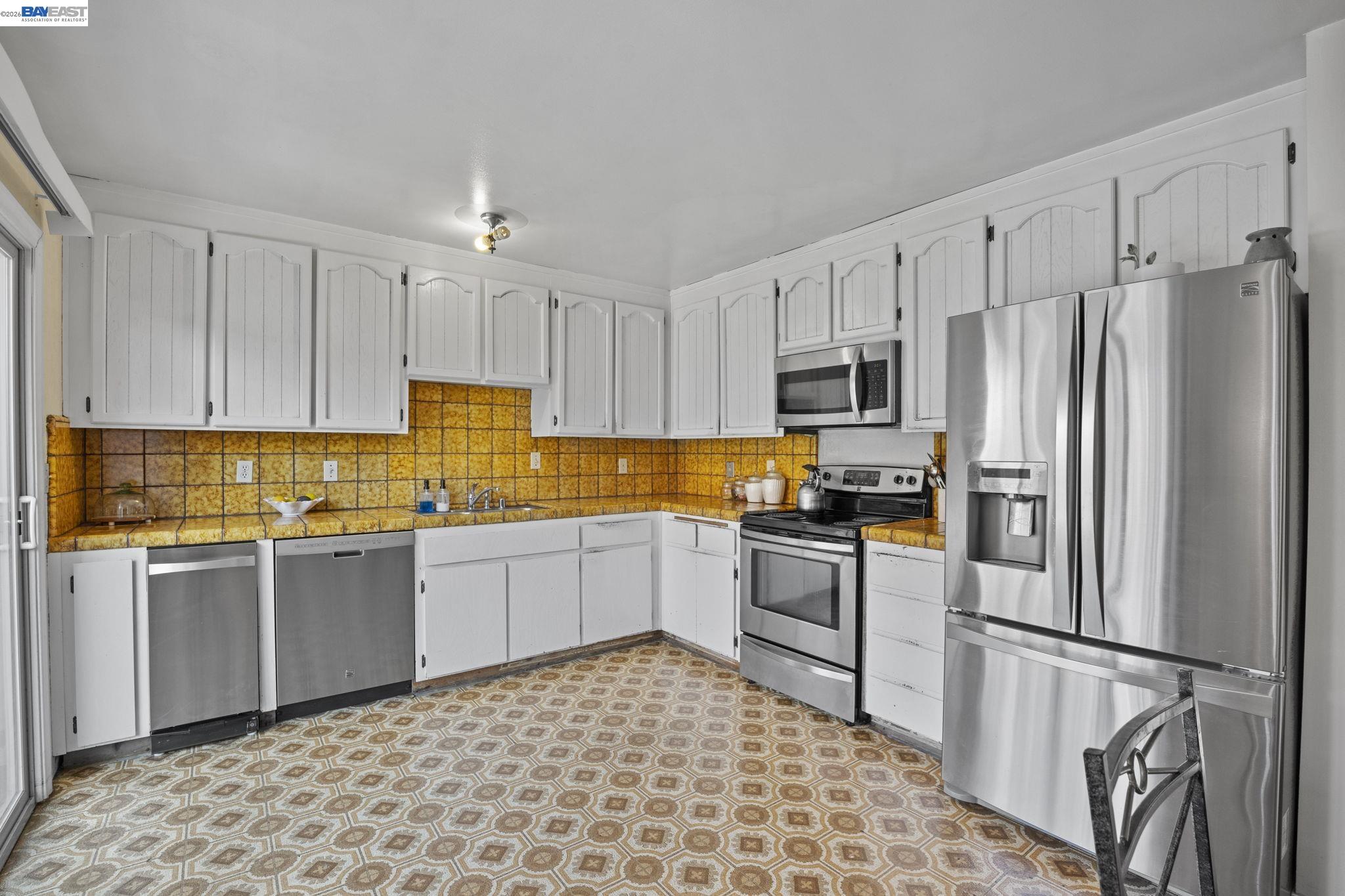 Photo #10: 41133087 Listing: Photo #10