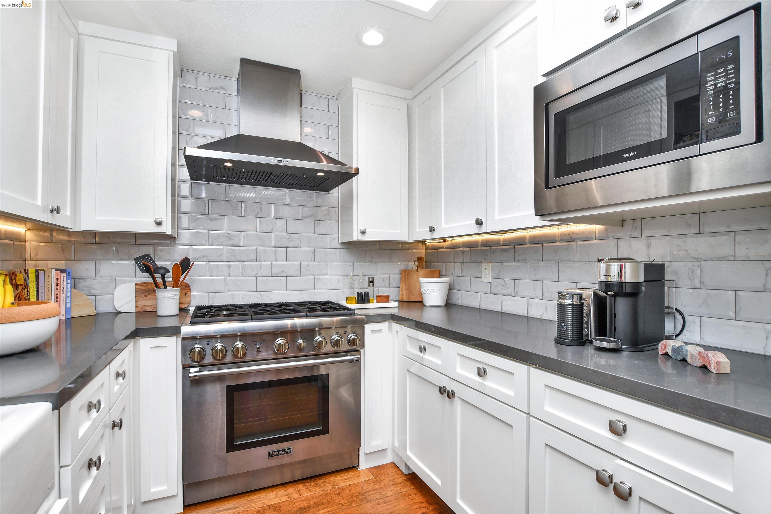 Photo #12: 41133094 Listing: Photo #12