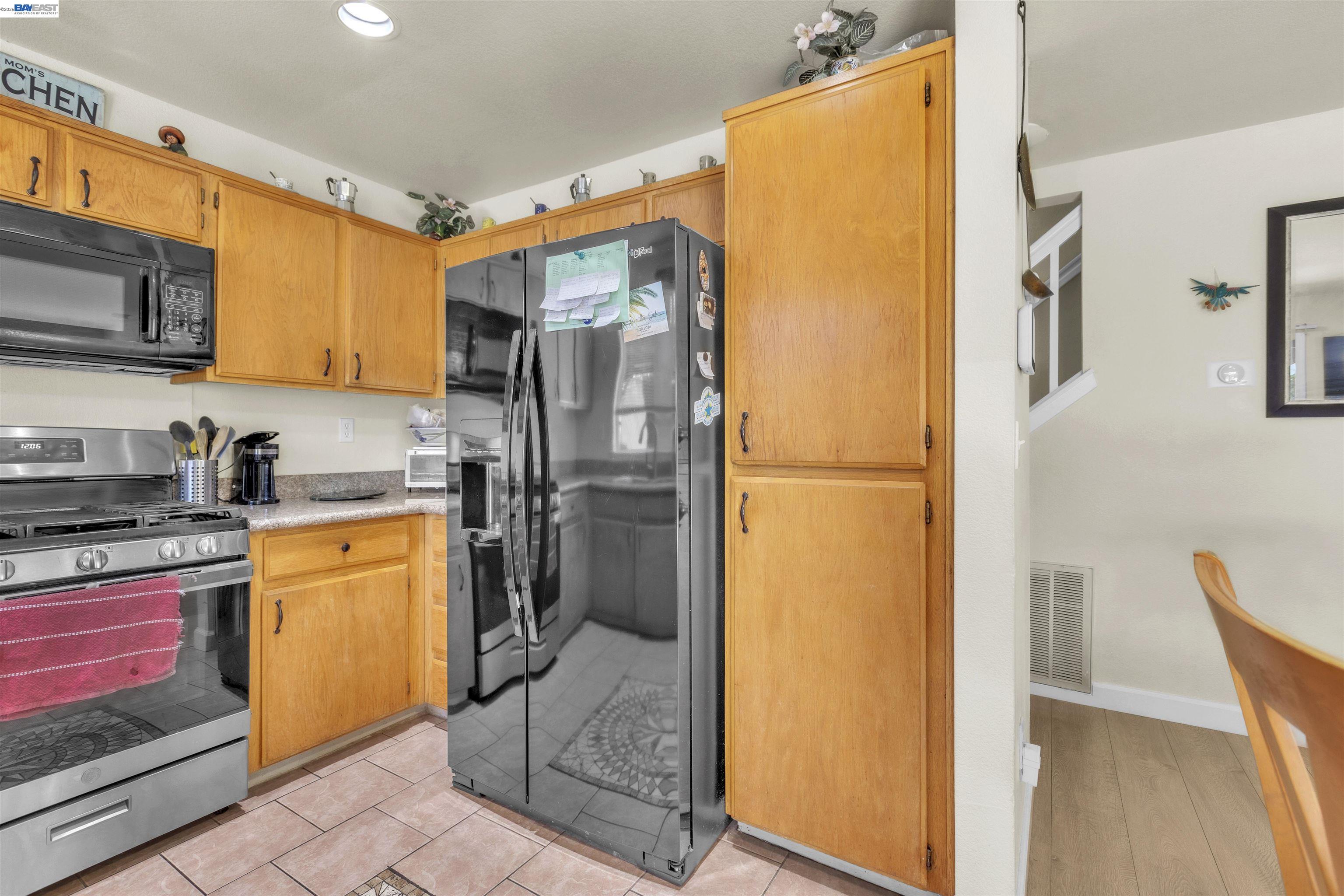 5059 Glenhollow Way, Antioch CA 94531 — photo 10