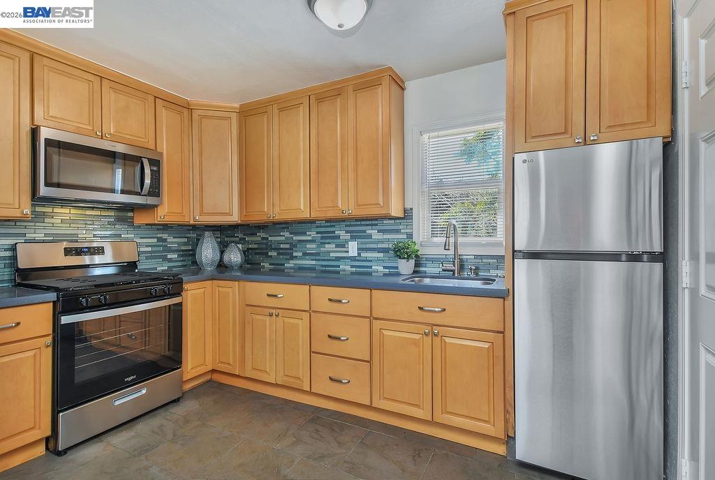 609 W 12Th St, Antioch CA 94509 — photo 3