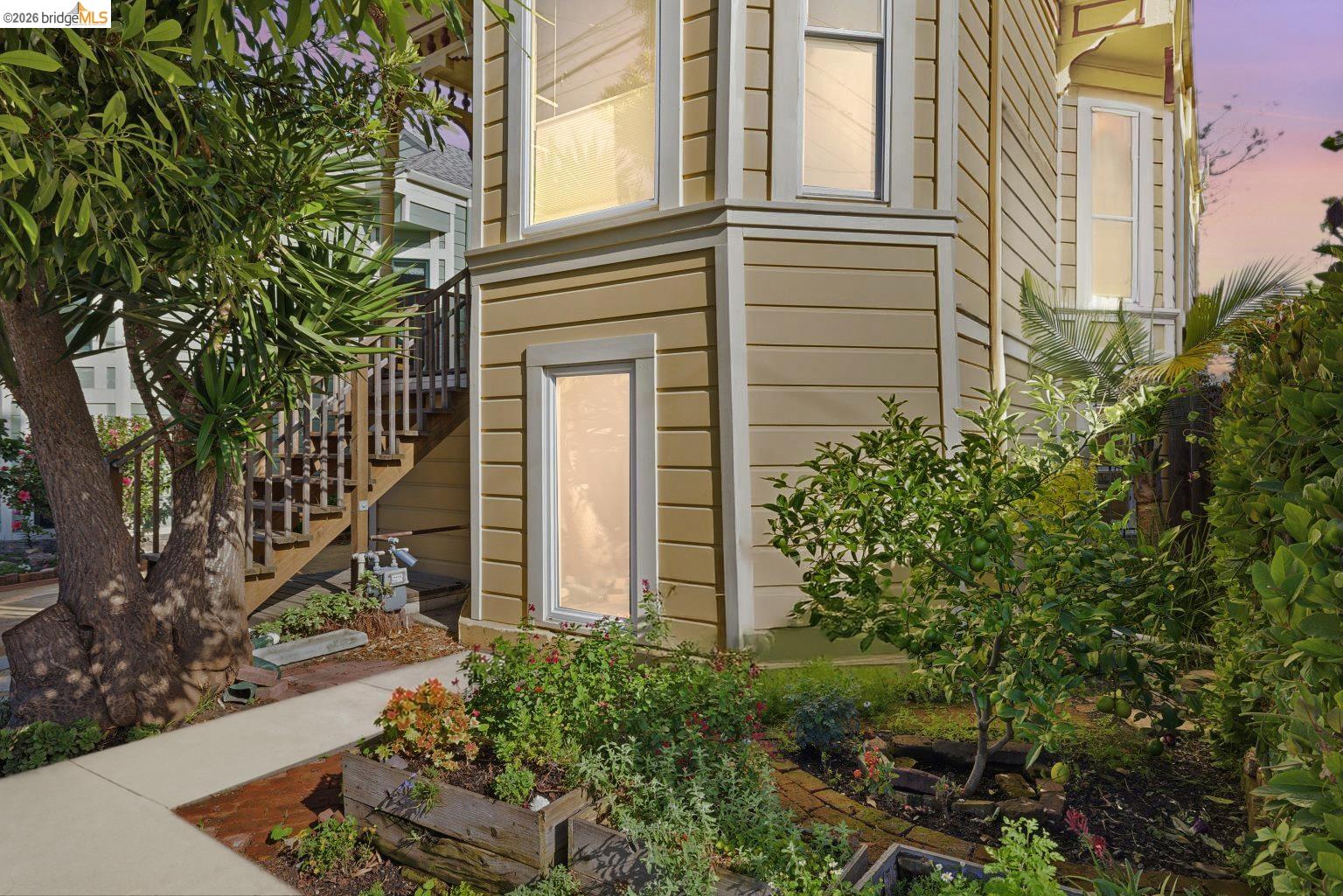 962 55Th St, Oakland, CA, 94608