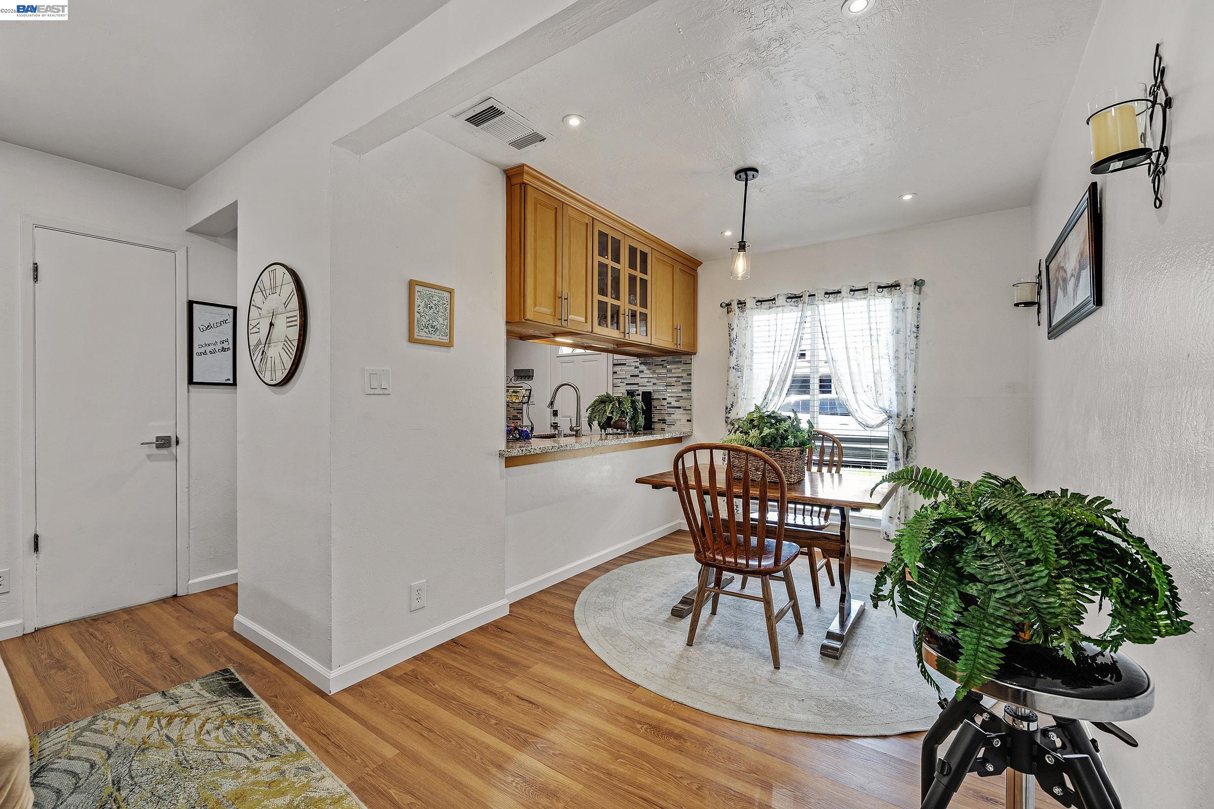 Photo #22: 41133137 Listing: Photo #22