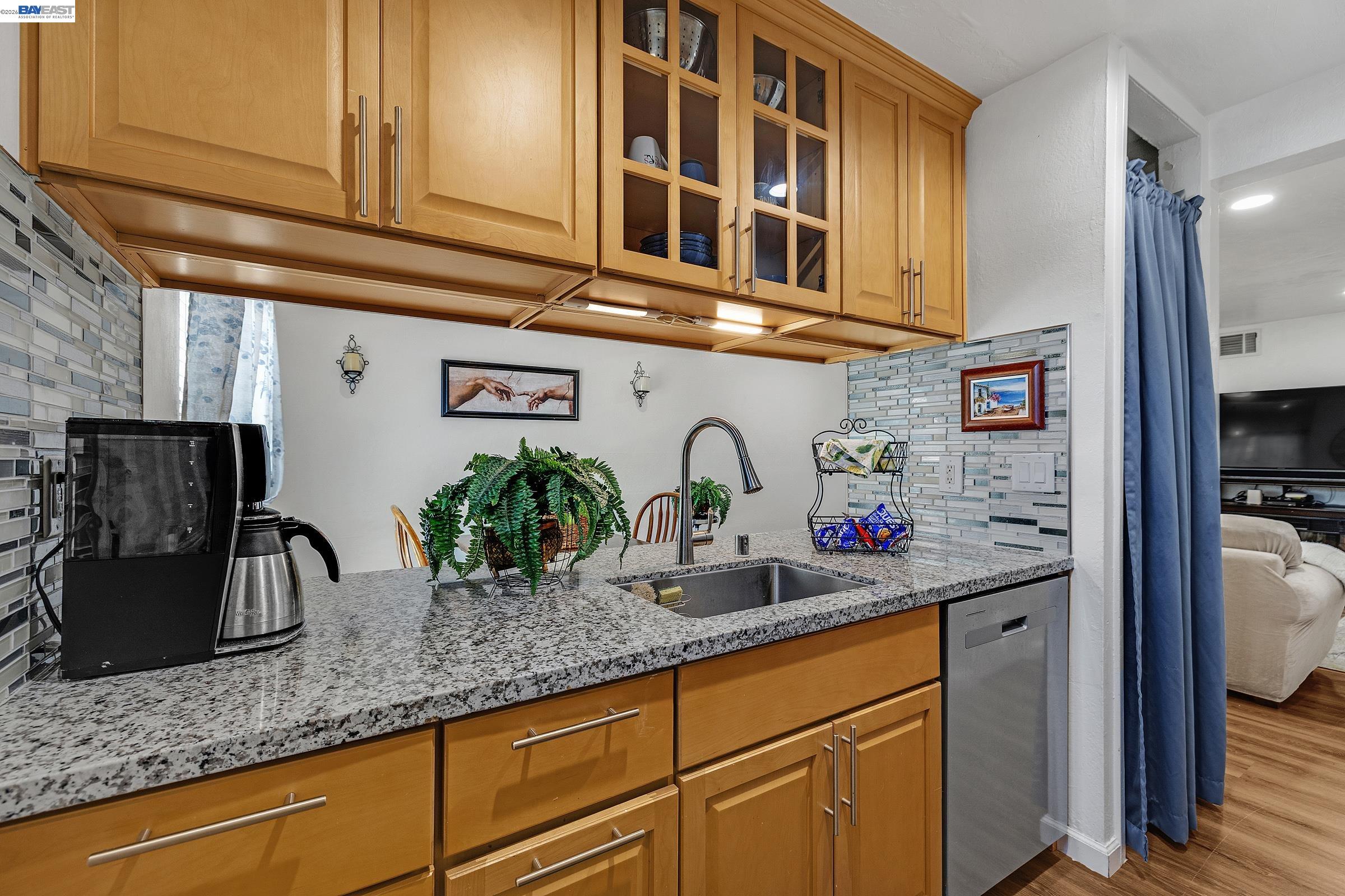 Photo #30: 41133137 Listing: Photo #30