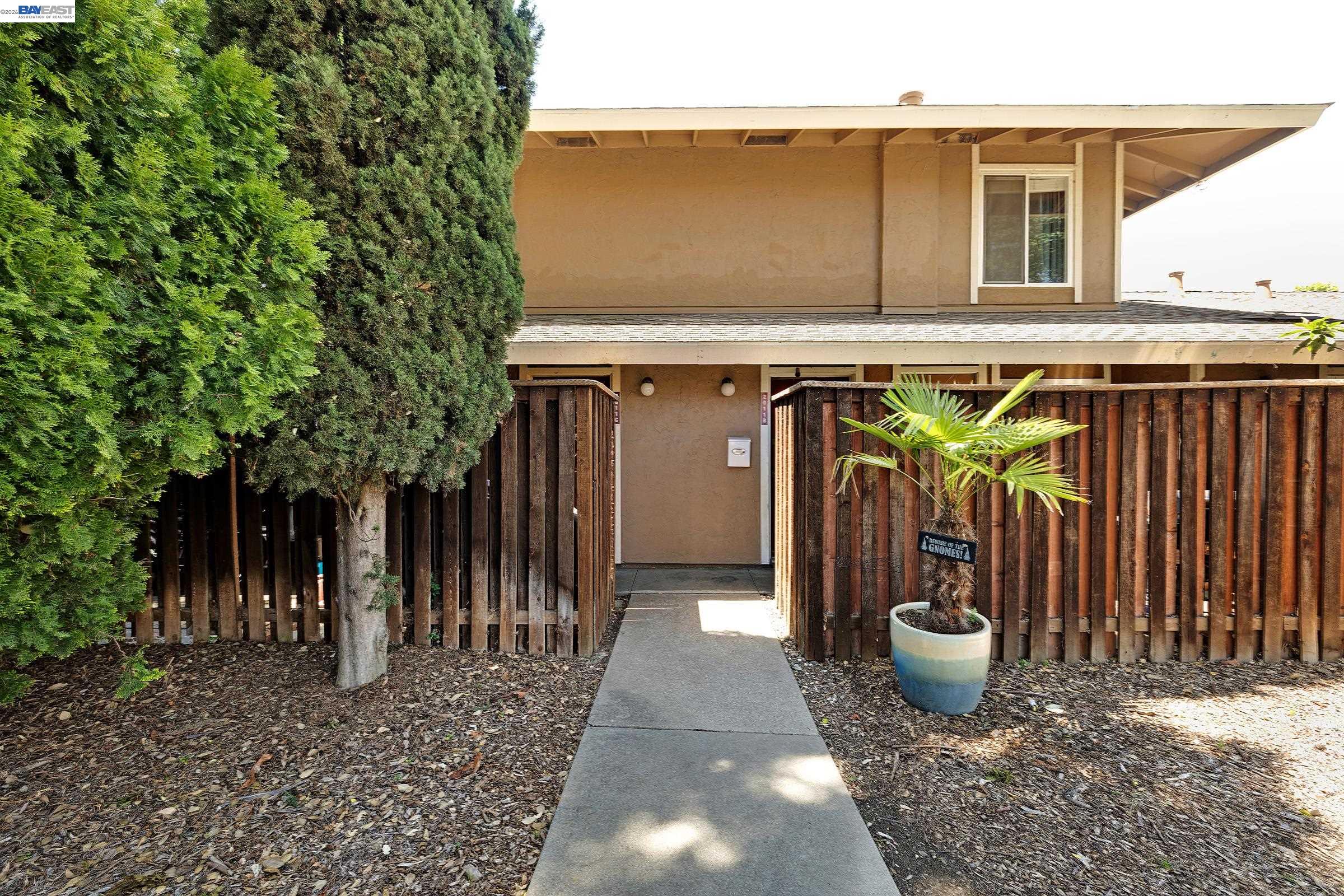 Photo #8: 41133137 Listing: Photo #8