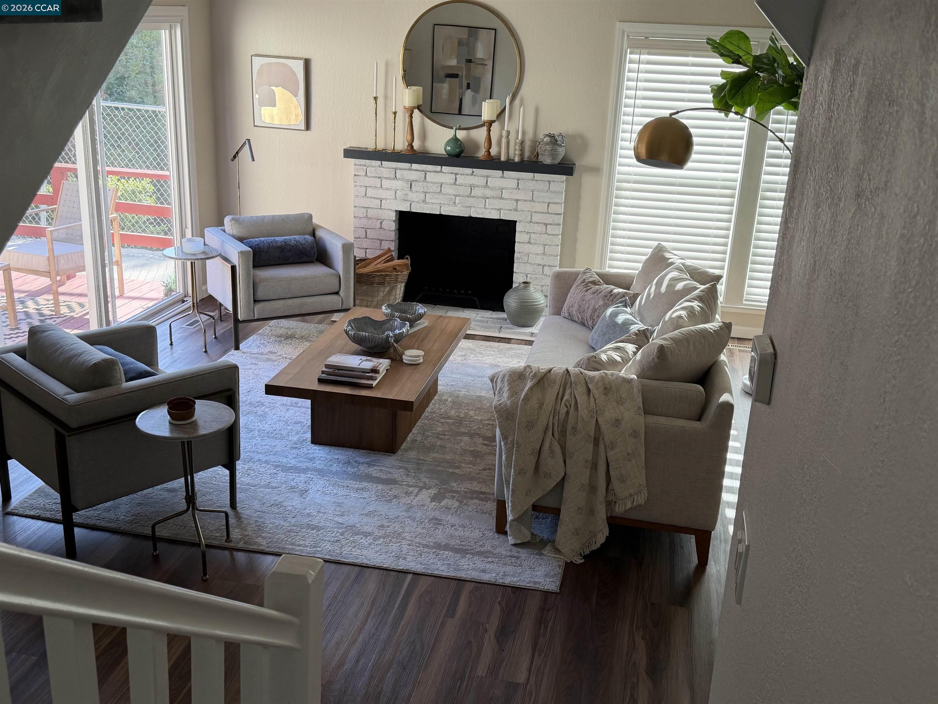Photo #3: 41133140 Listing: Photo #3