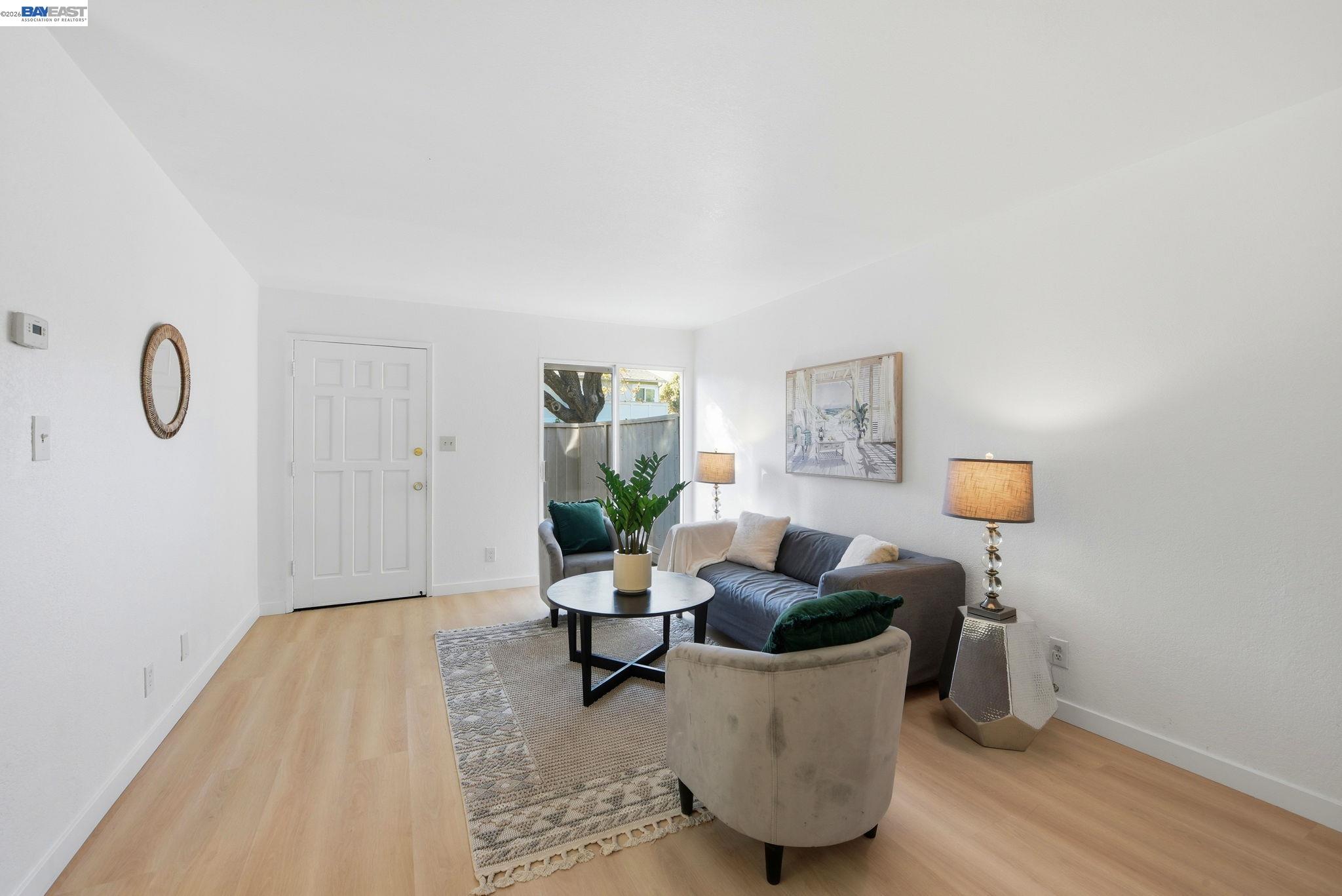 Photo #9: 41133162 Listing: Photo #9