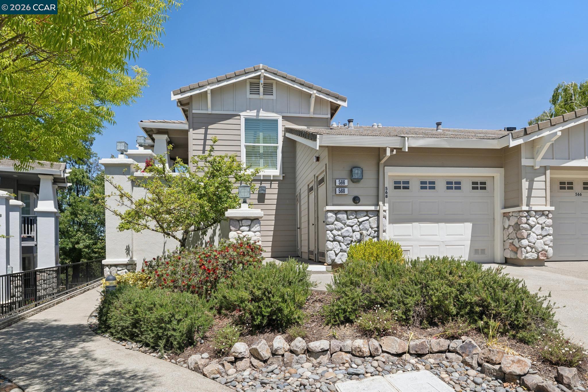 Photo #1: 41133169 Listing: Photo #1