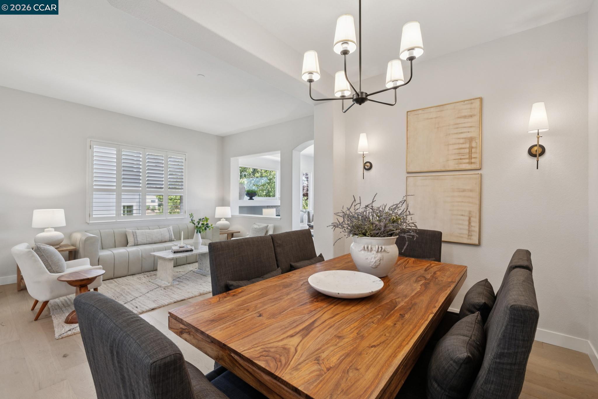 Photo #5: 41133169 Listing: Photo #5