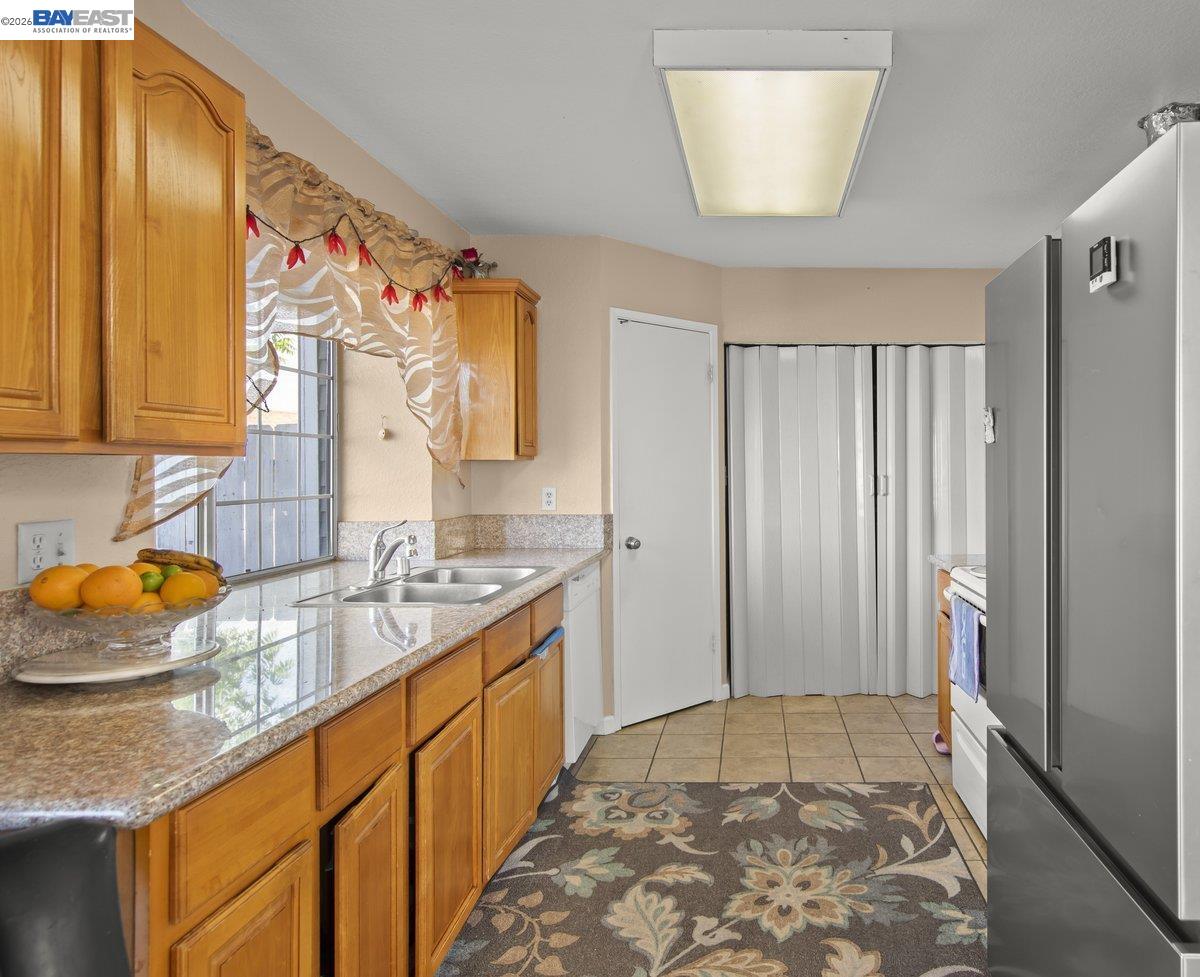 3521 Leafwood Cir, Antioch CA 94531 — photo 7