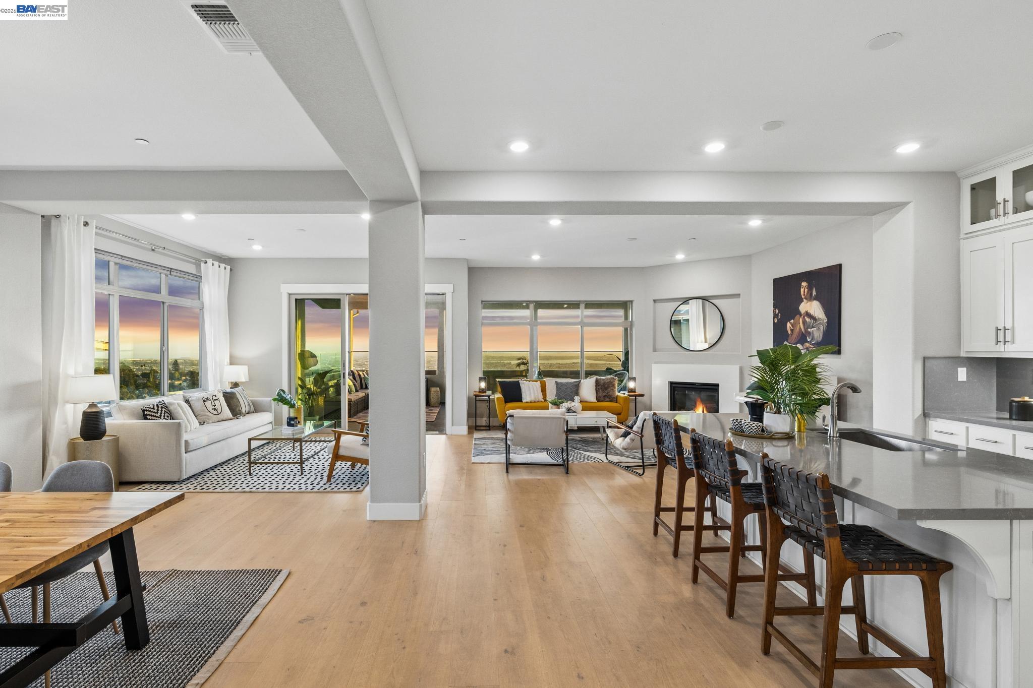 Photo #1: 41133183 Listing: Photo #1