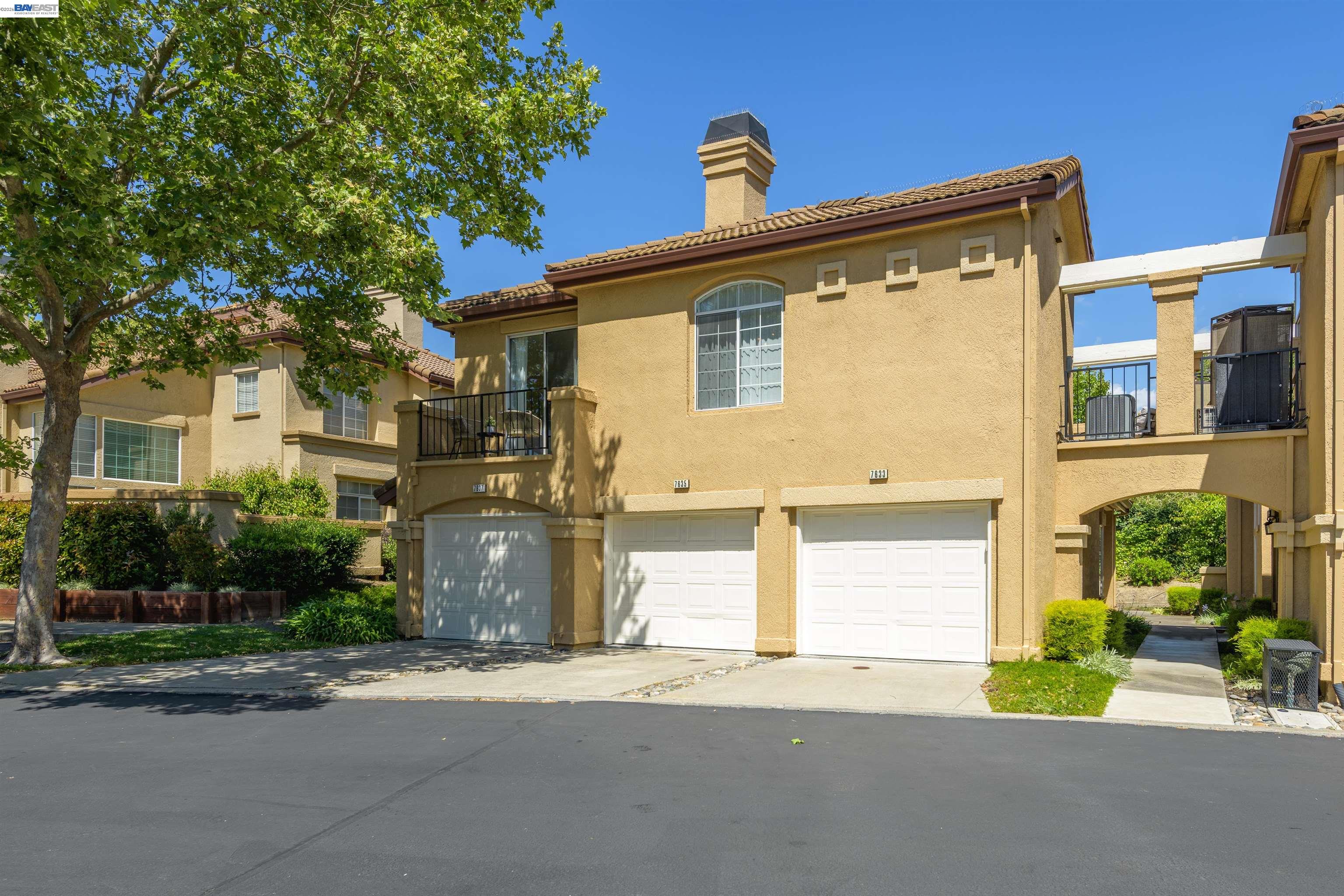 Photo #2: 41133194 Listing: Photo #2