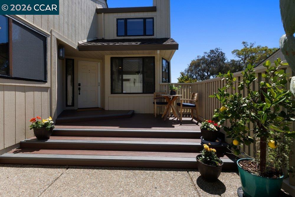 Photo #3: 41133196 Listing: Photo #3
