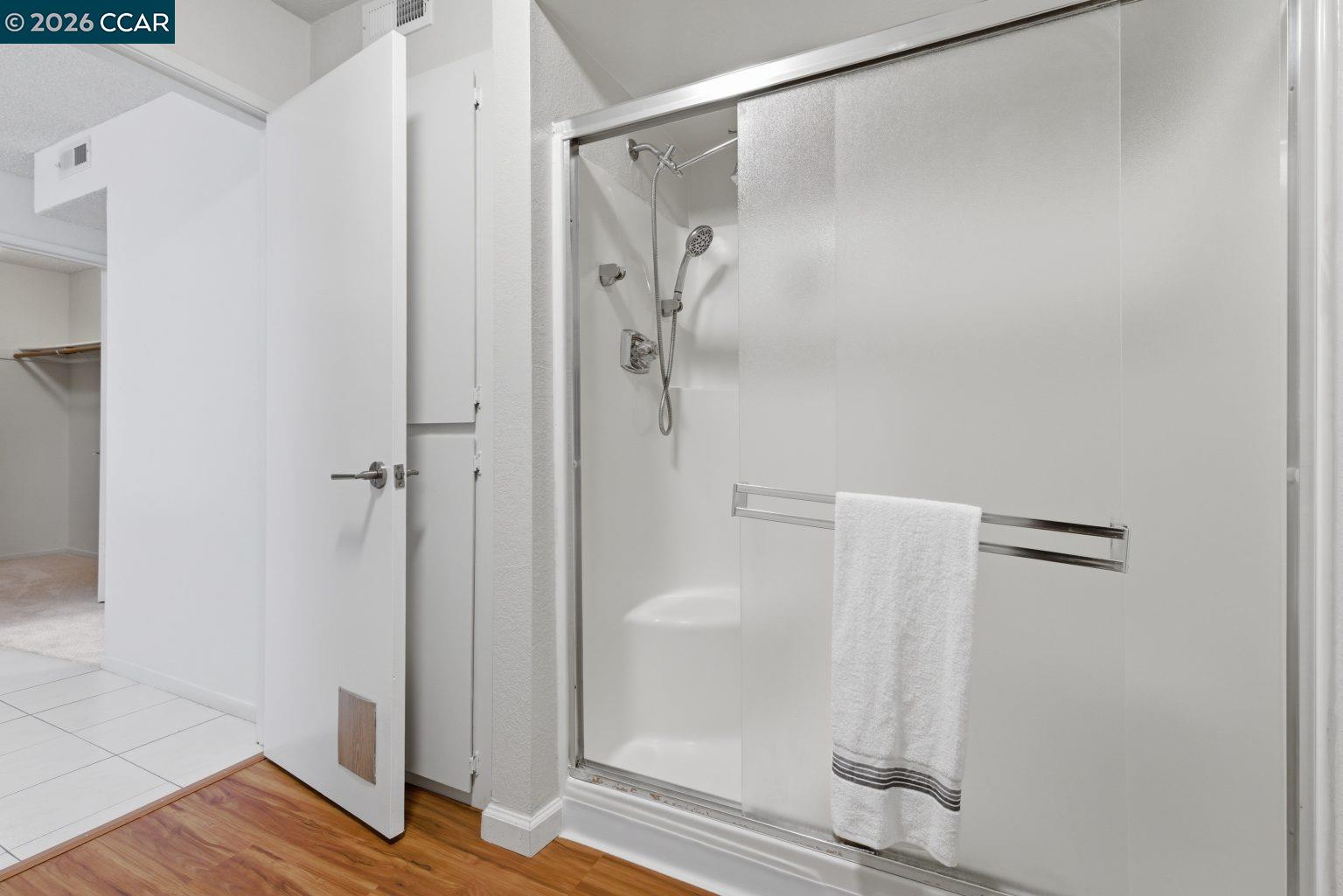 Photo #35: 41133198 Listing: Photo #35