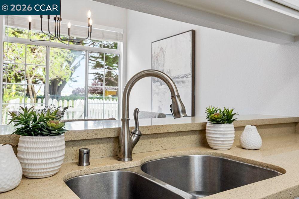 Photo #12: 41133201 Listing: Photo #12