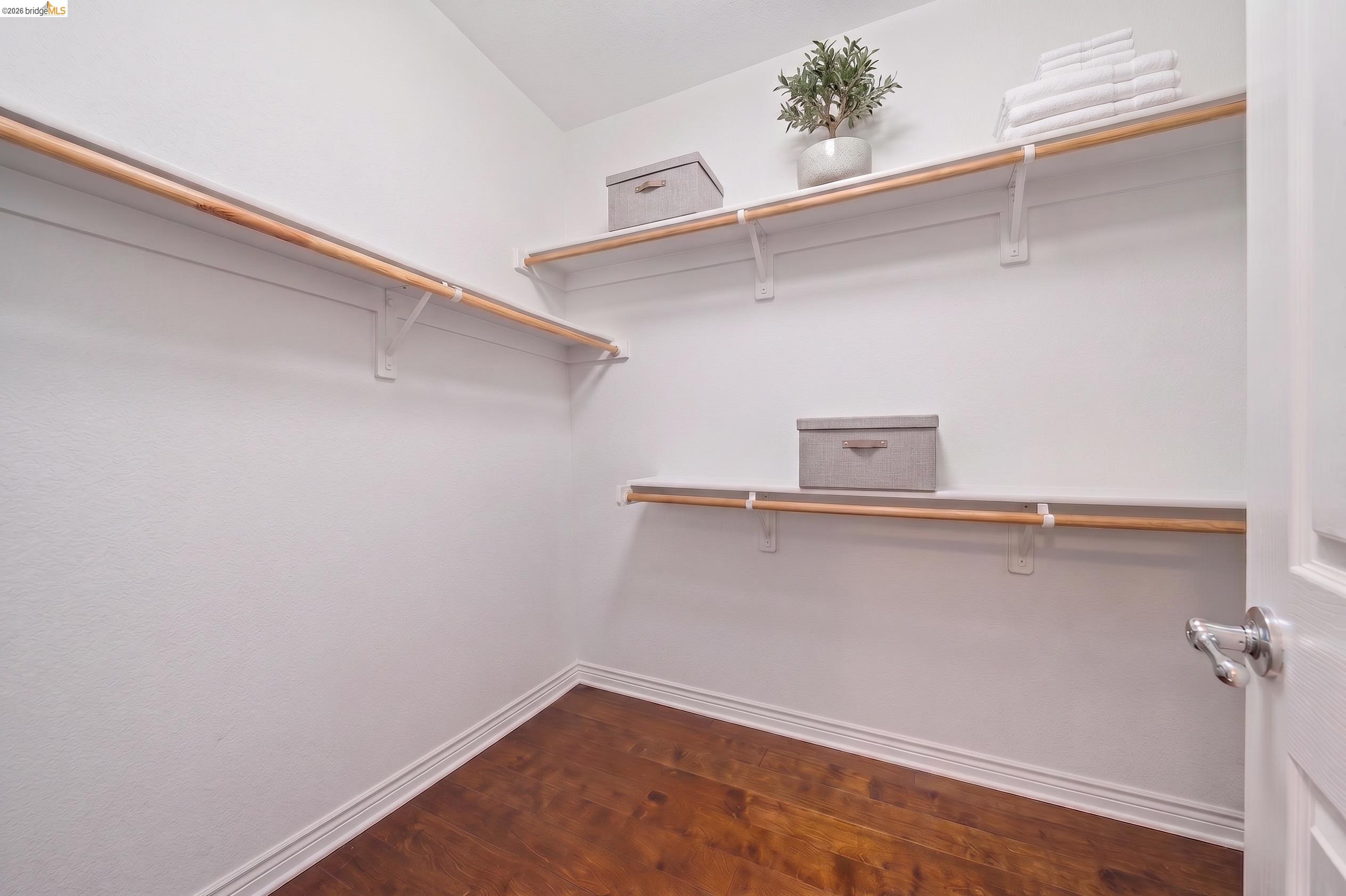 Photo #24: 41133219 Listing: Photo #24