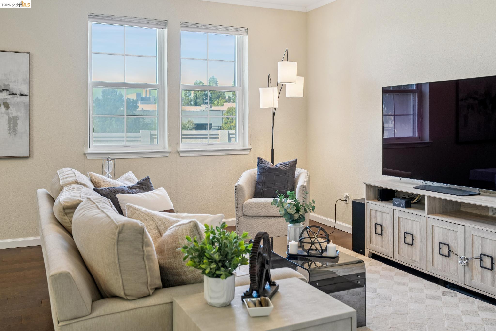 Photo #5: 41133219 Listing: Photo #5