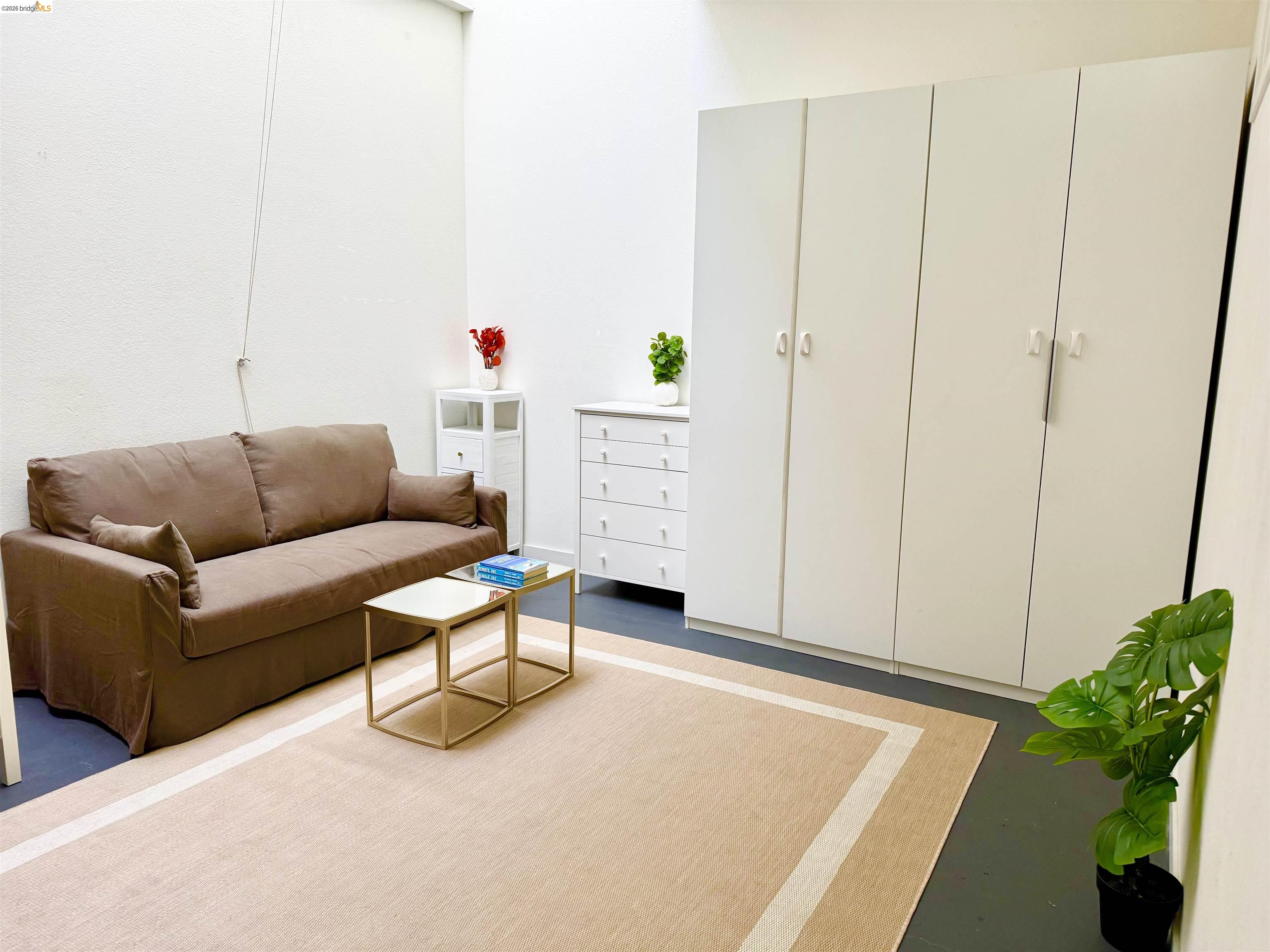 Photo #7: 41133224 Listing: Photo #7