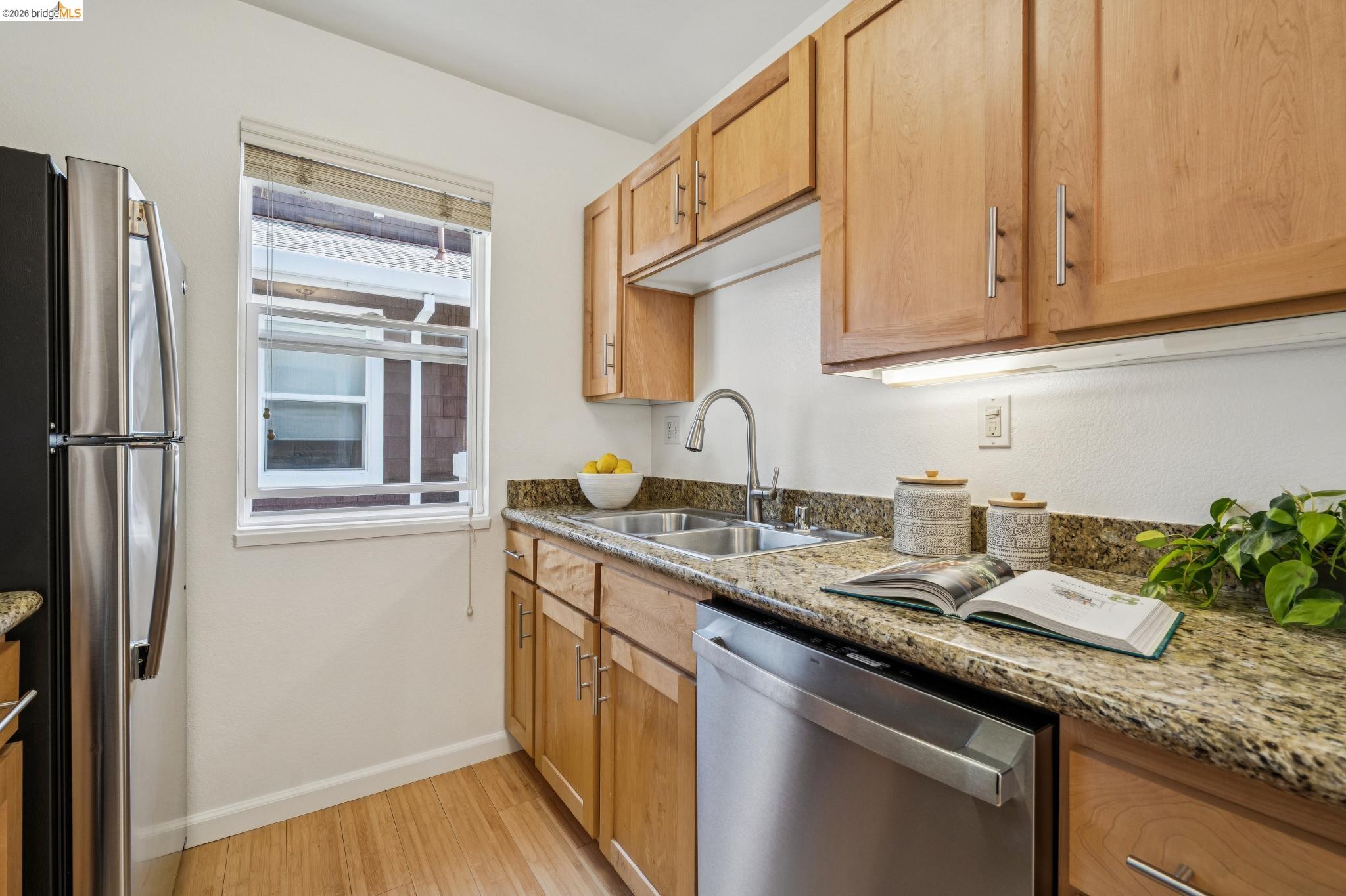 154 Marina Lakes DR, Richmond, CA, 94804