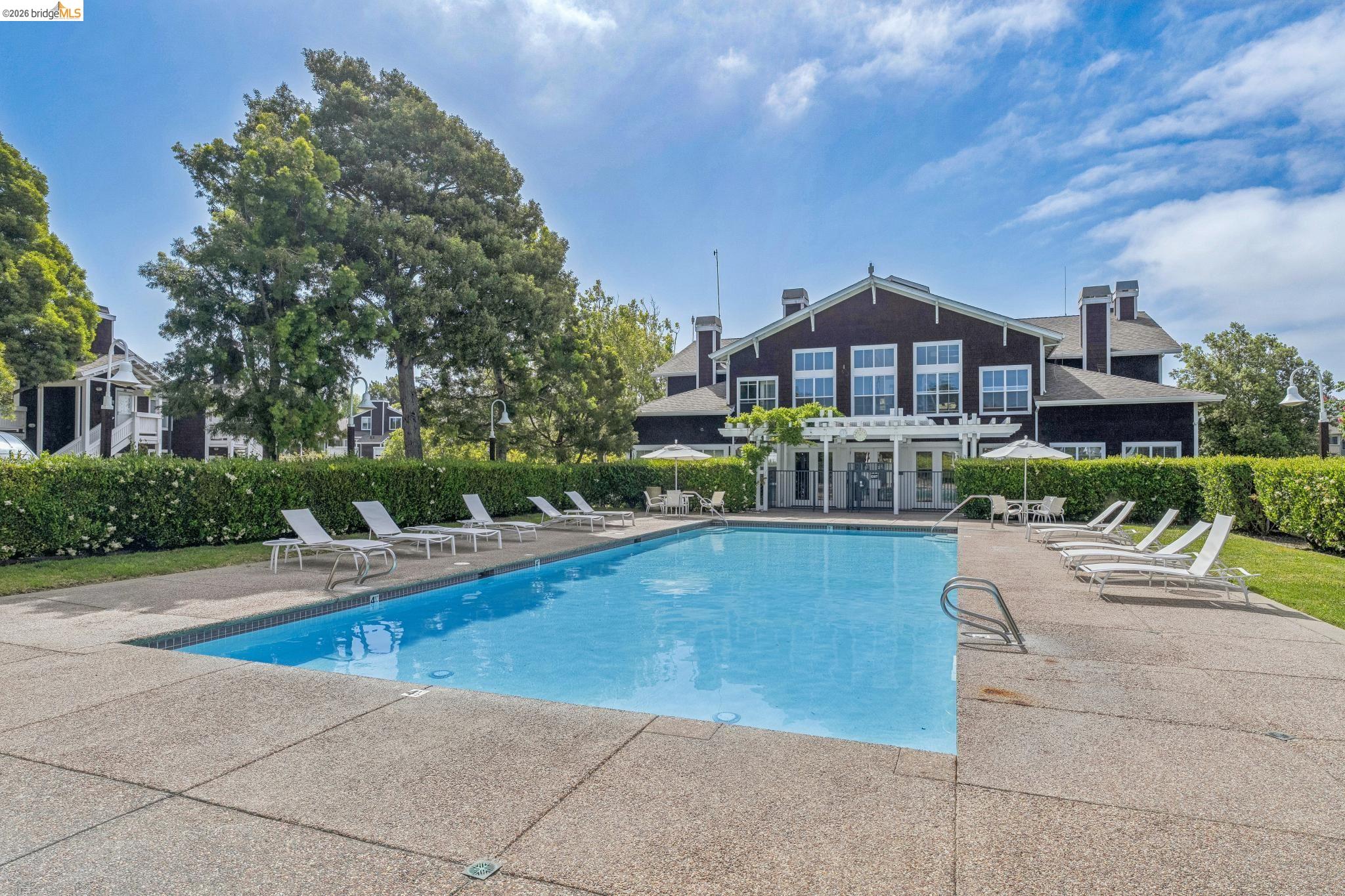154 Marina Lakes DR, Richmond, CA, 94804