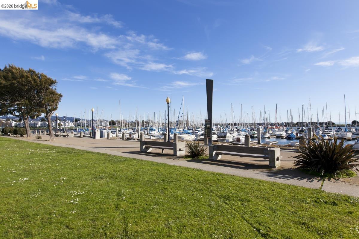 154 Marina Lakes DR, Richmond, CA, 94804