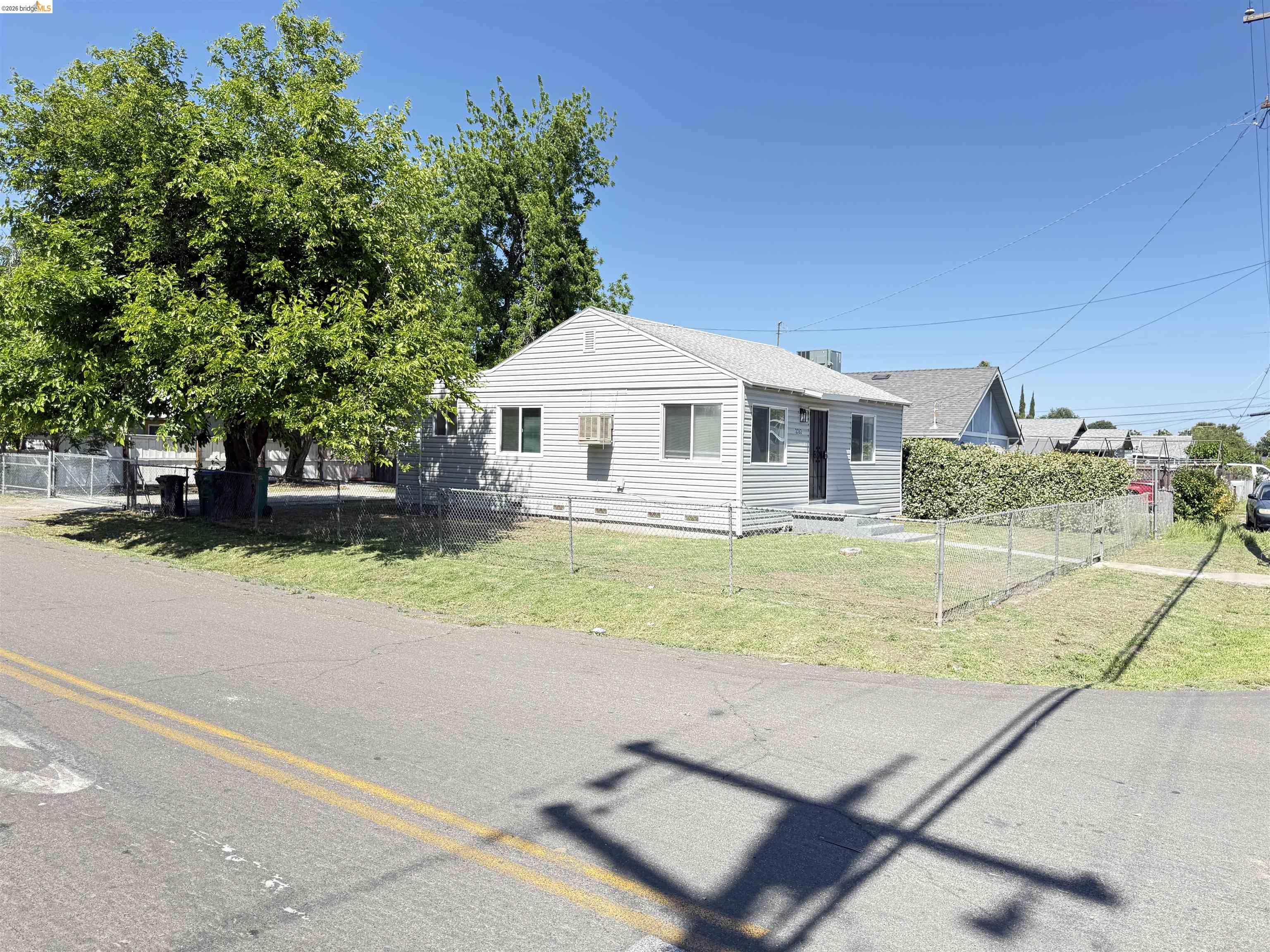2353 Robindale Ave, Stockton CA 95205 — photo 27