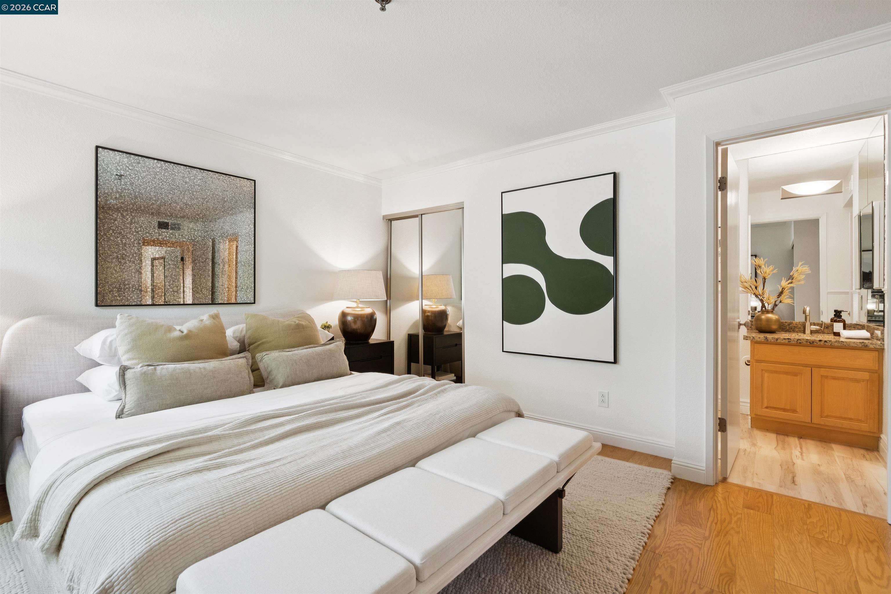 Photo #12: 41133246 Listing: Photo #12