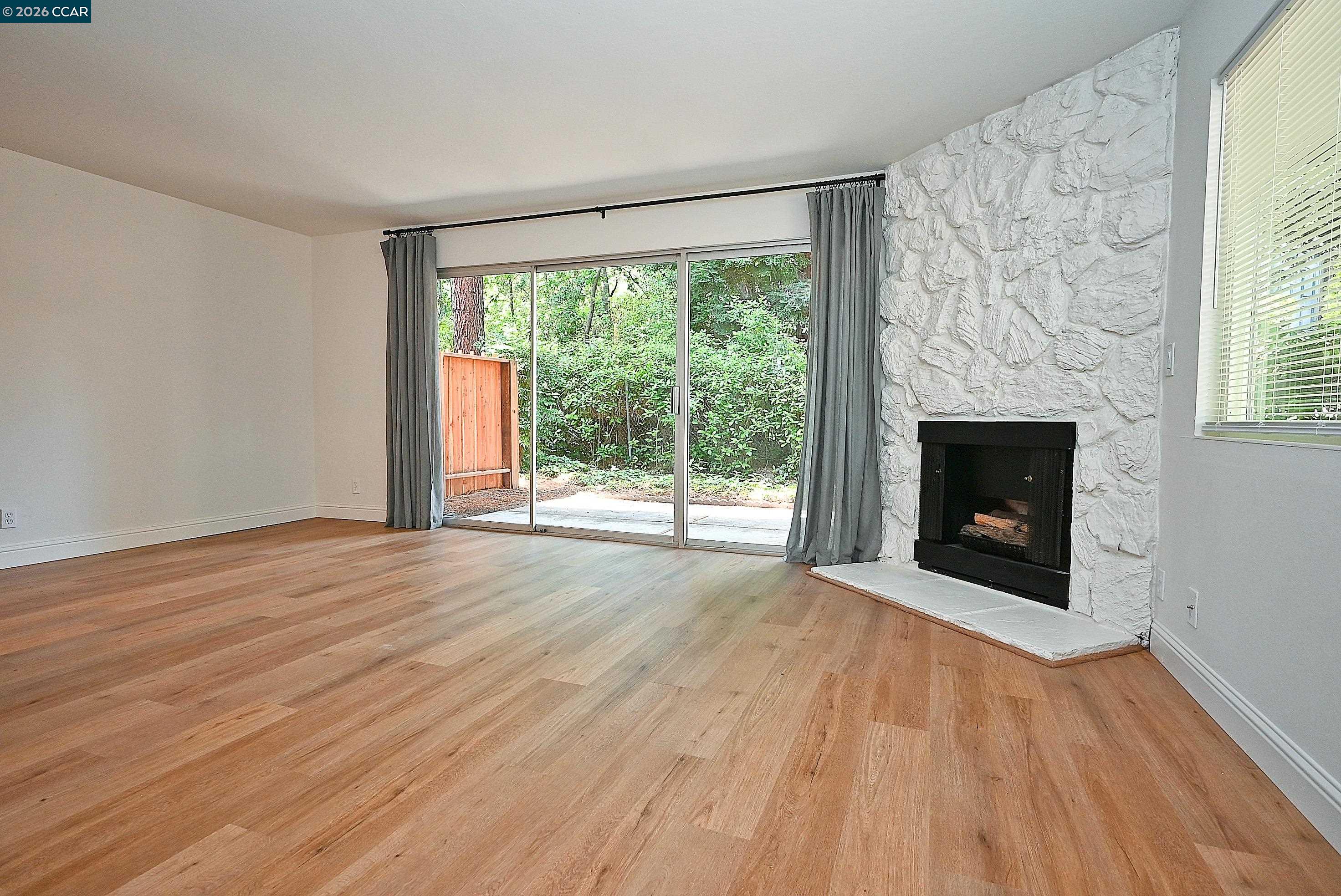 Photo #17: 41133257 Listing: Photo #17